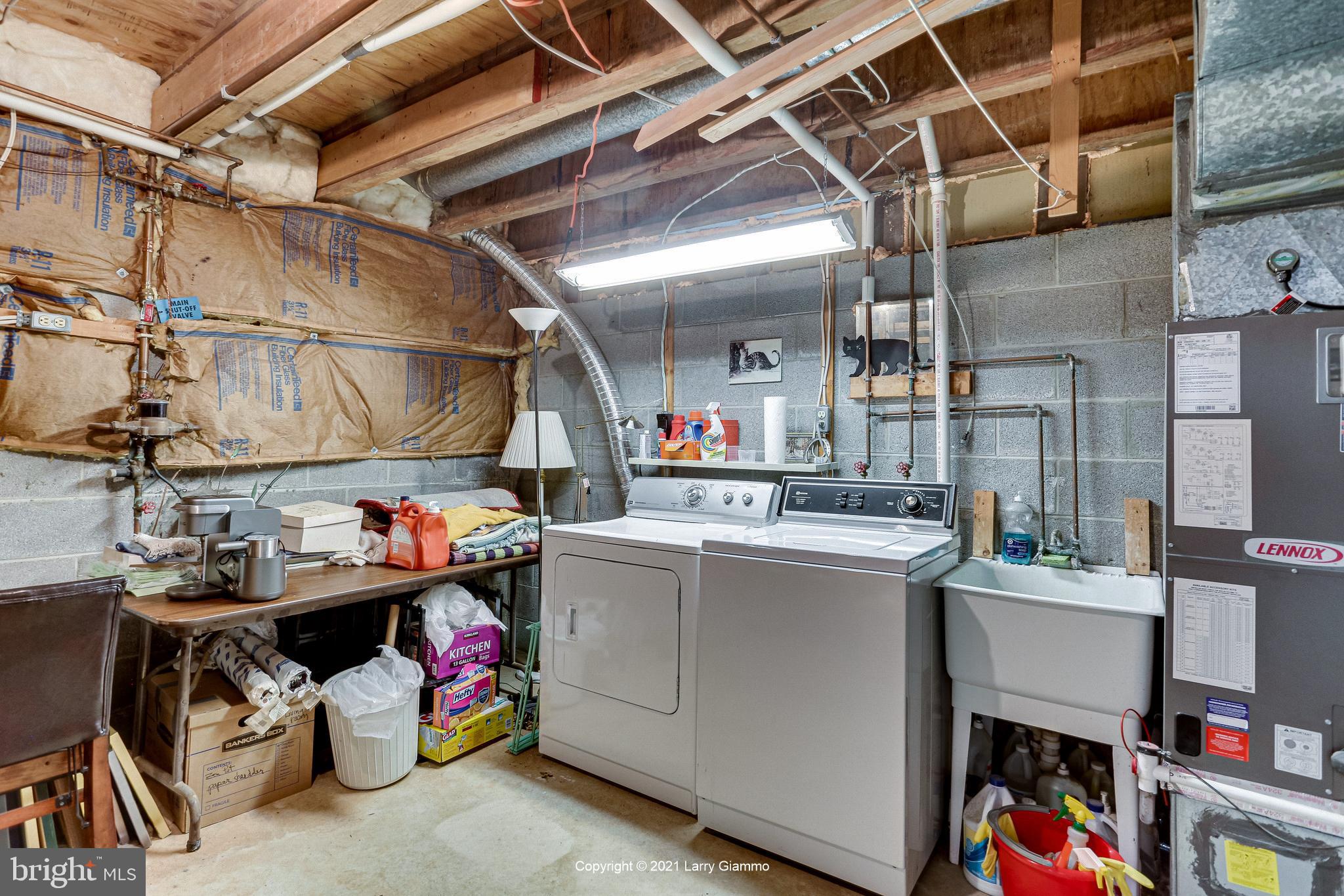 FOREST ESTATES - Residential