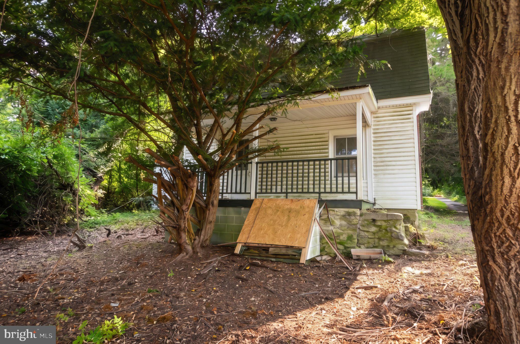 13243 PENNERSVILLE ROAD