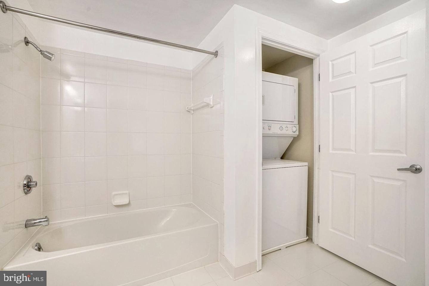 WILTON HOUSE - Residential Lease