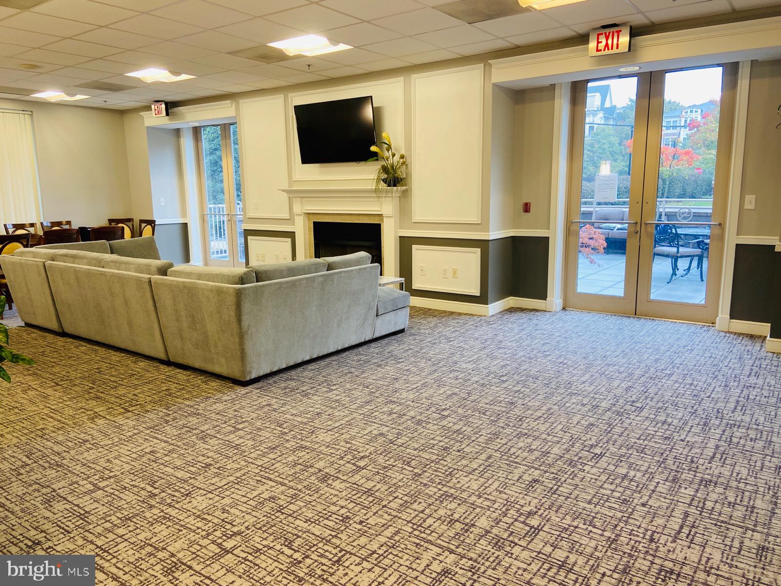 WILTON HOUSE - Residential Lease