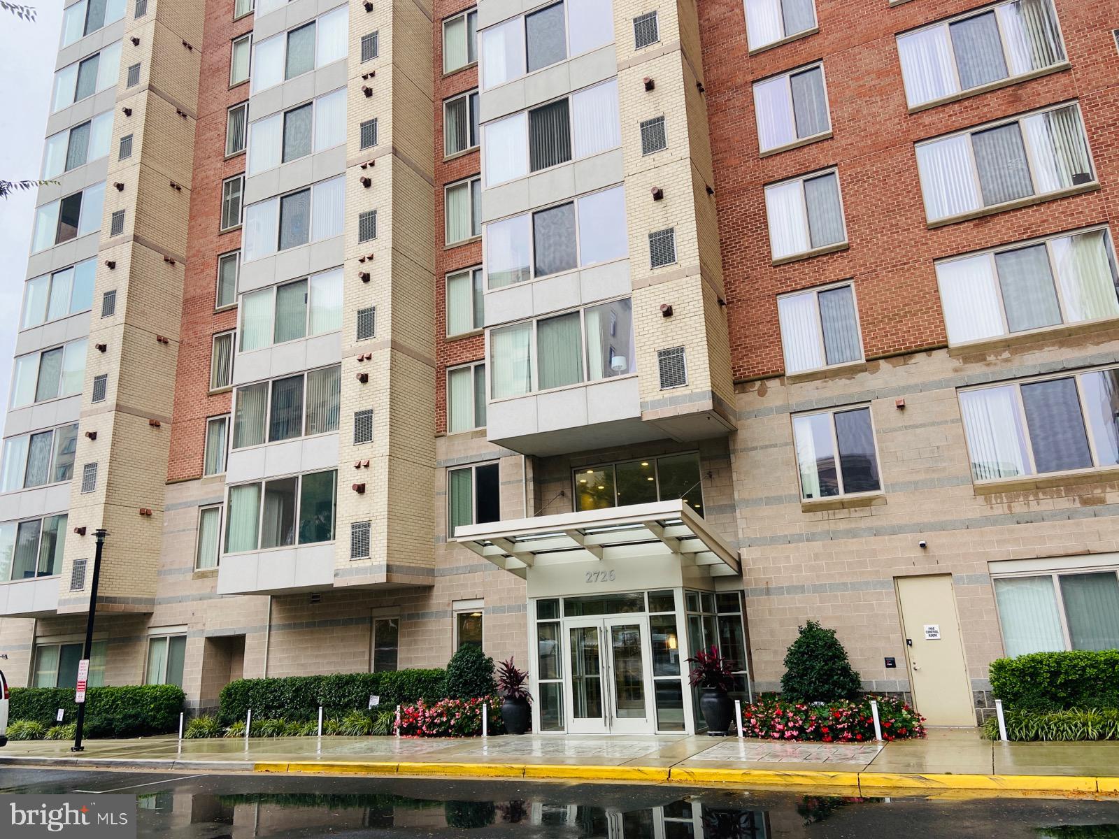 WILTON HOUSE - Residential Lease