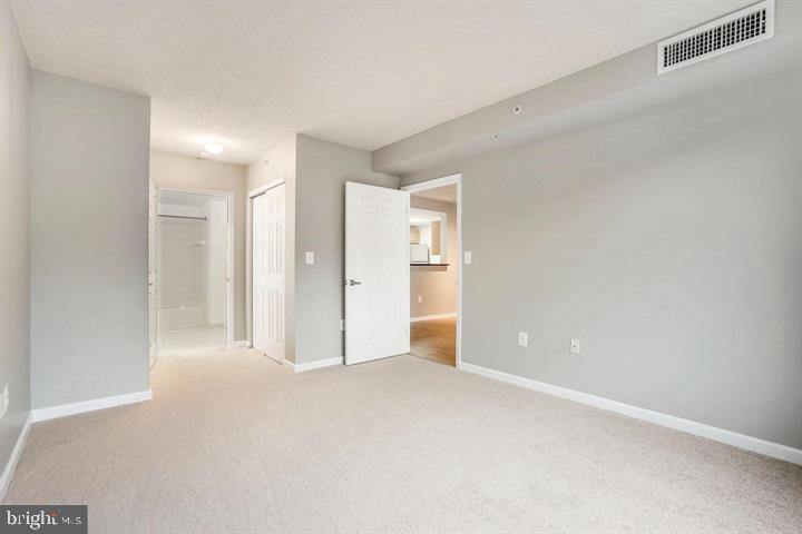 WILTON HOUSE - Residential Lease