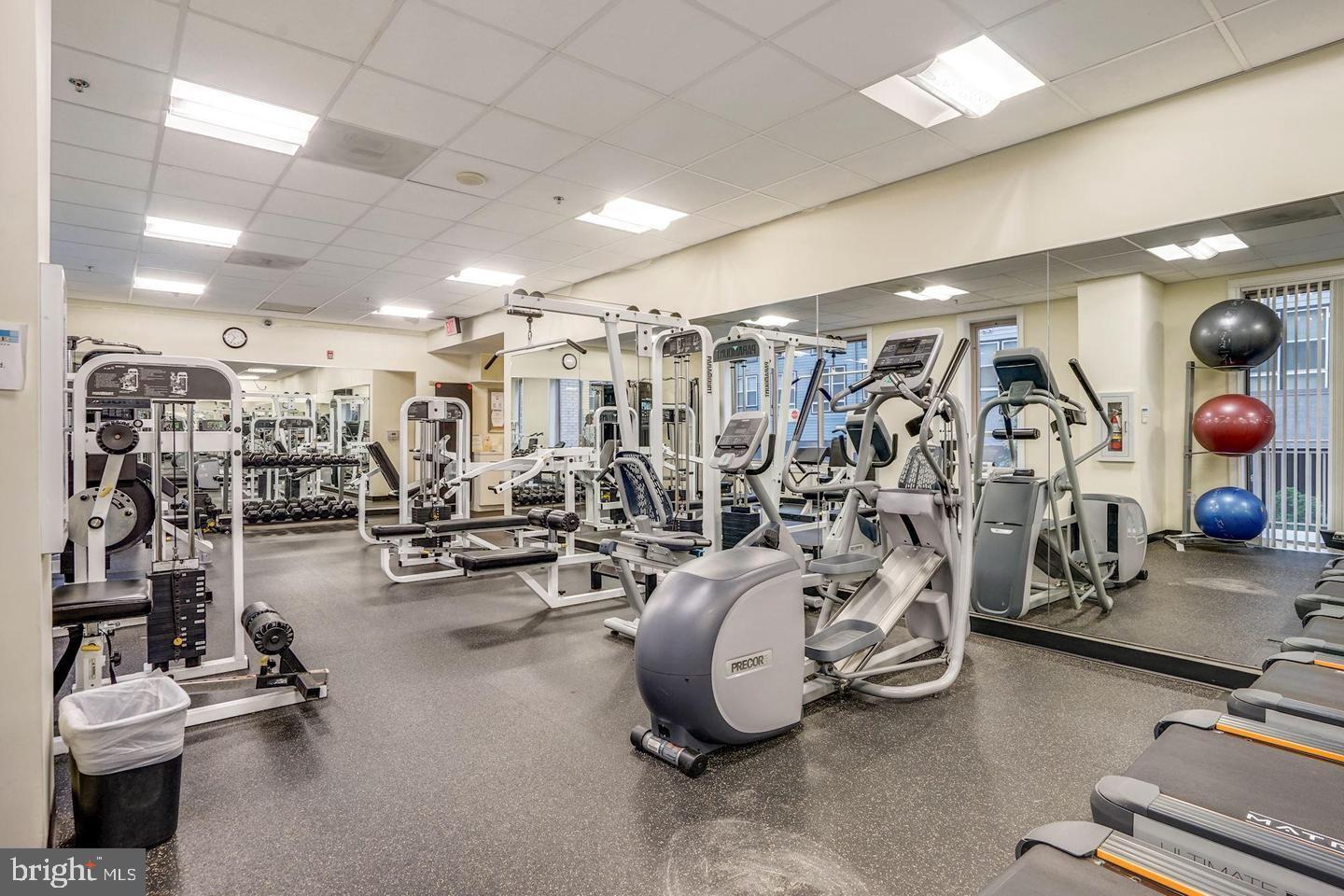 WILTON HOUSE - Residential Lease