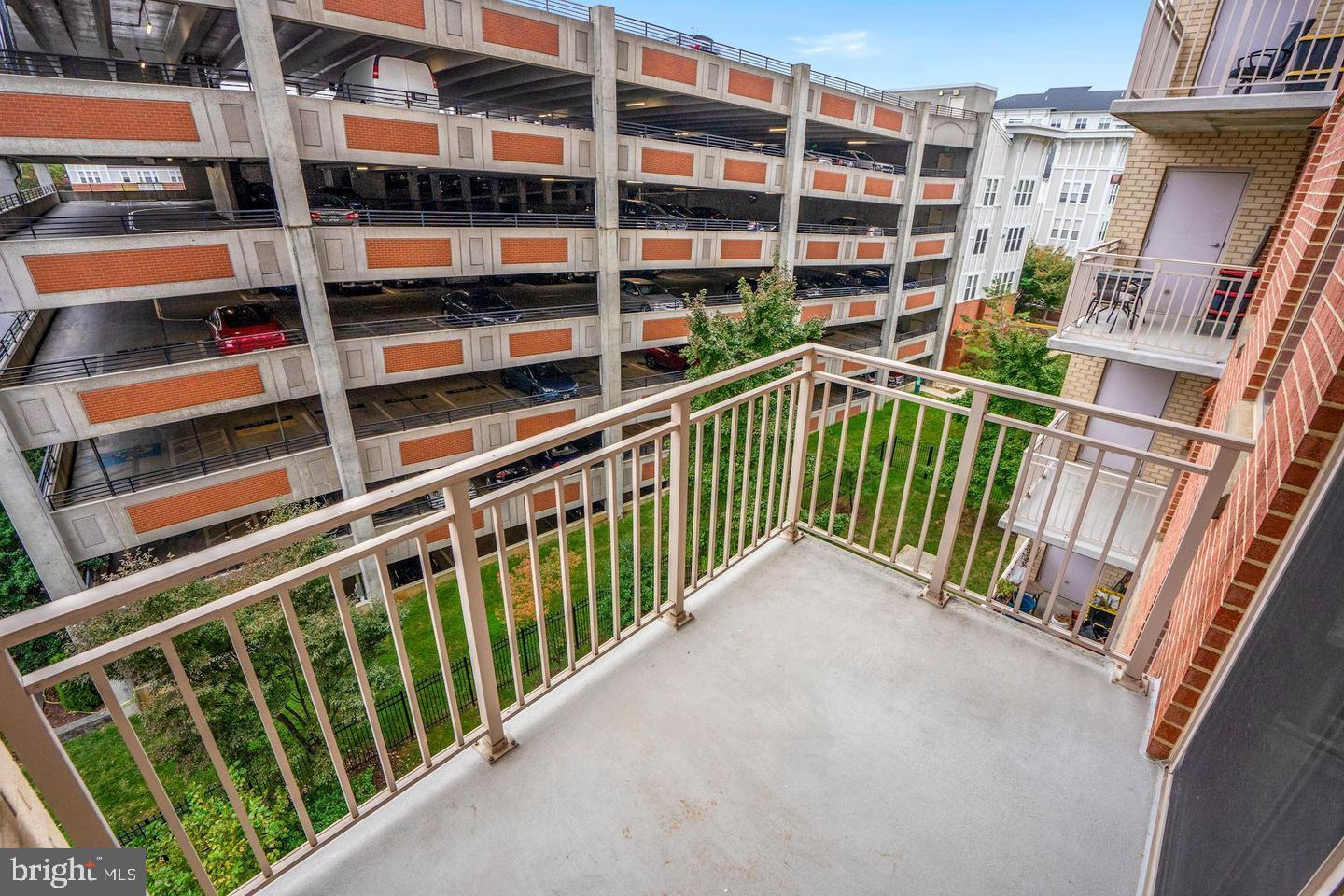 WILTON HOUSE - Residential Lease