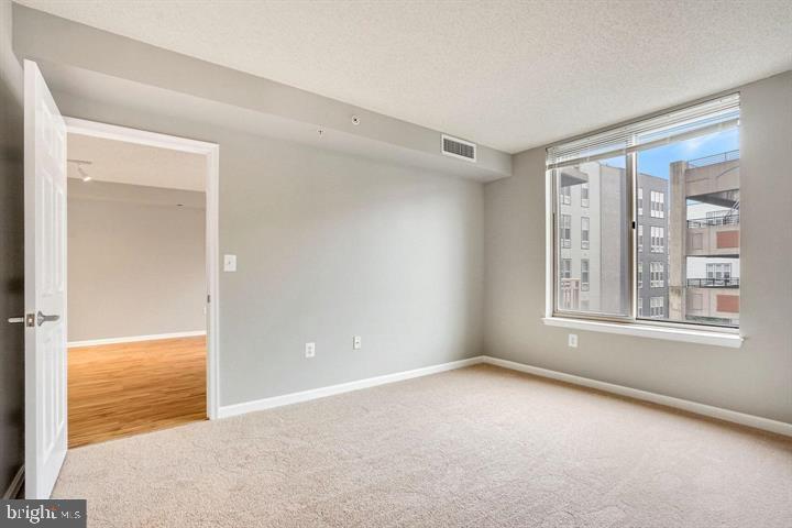 WILTON HOUSE - Residential Lease