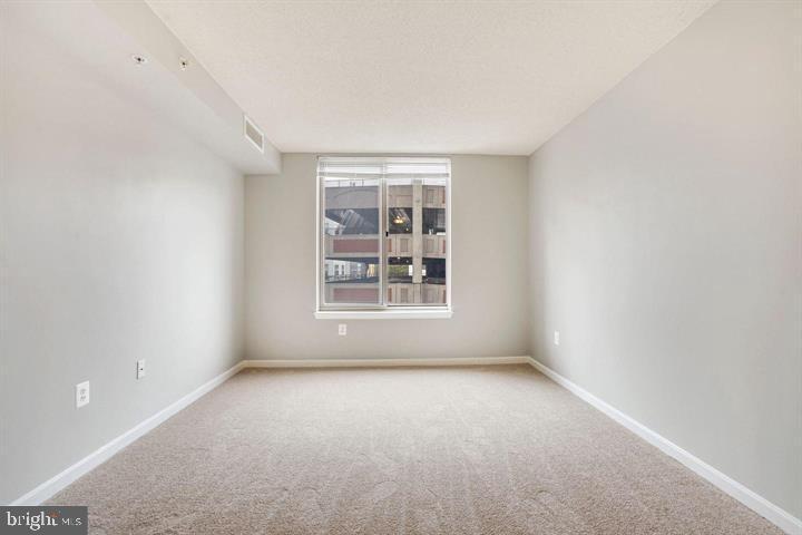 WILTON HOUSE - Residential Lease