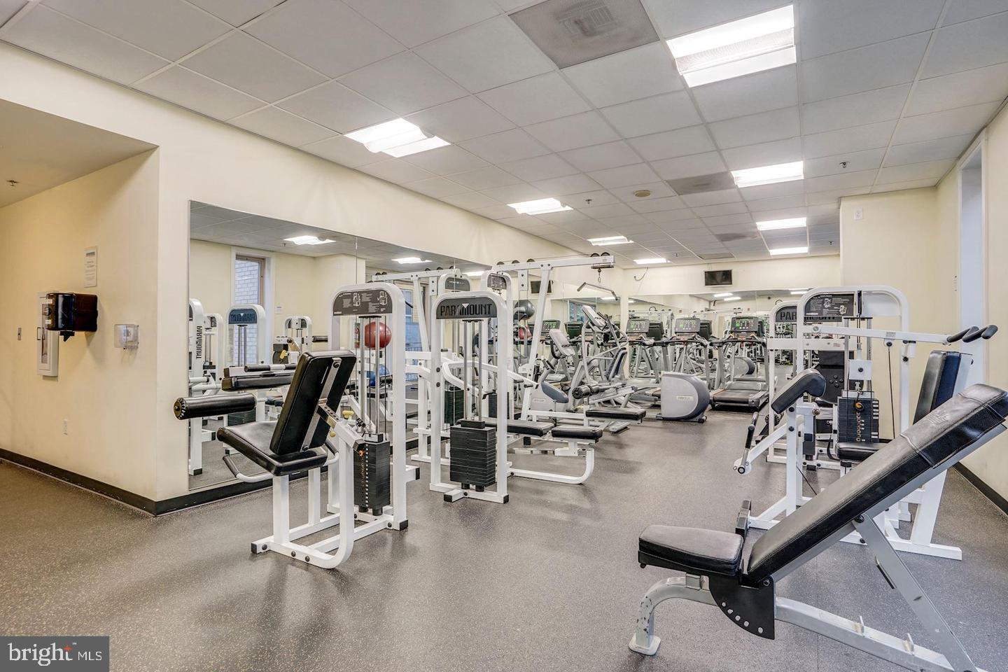 WILTON HOUSE - Residential Lease