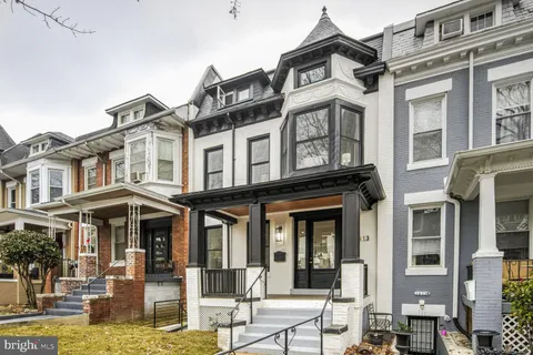 MLS: DCDC2191500