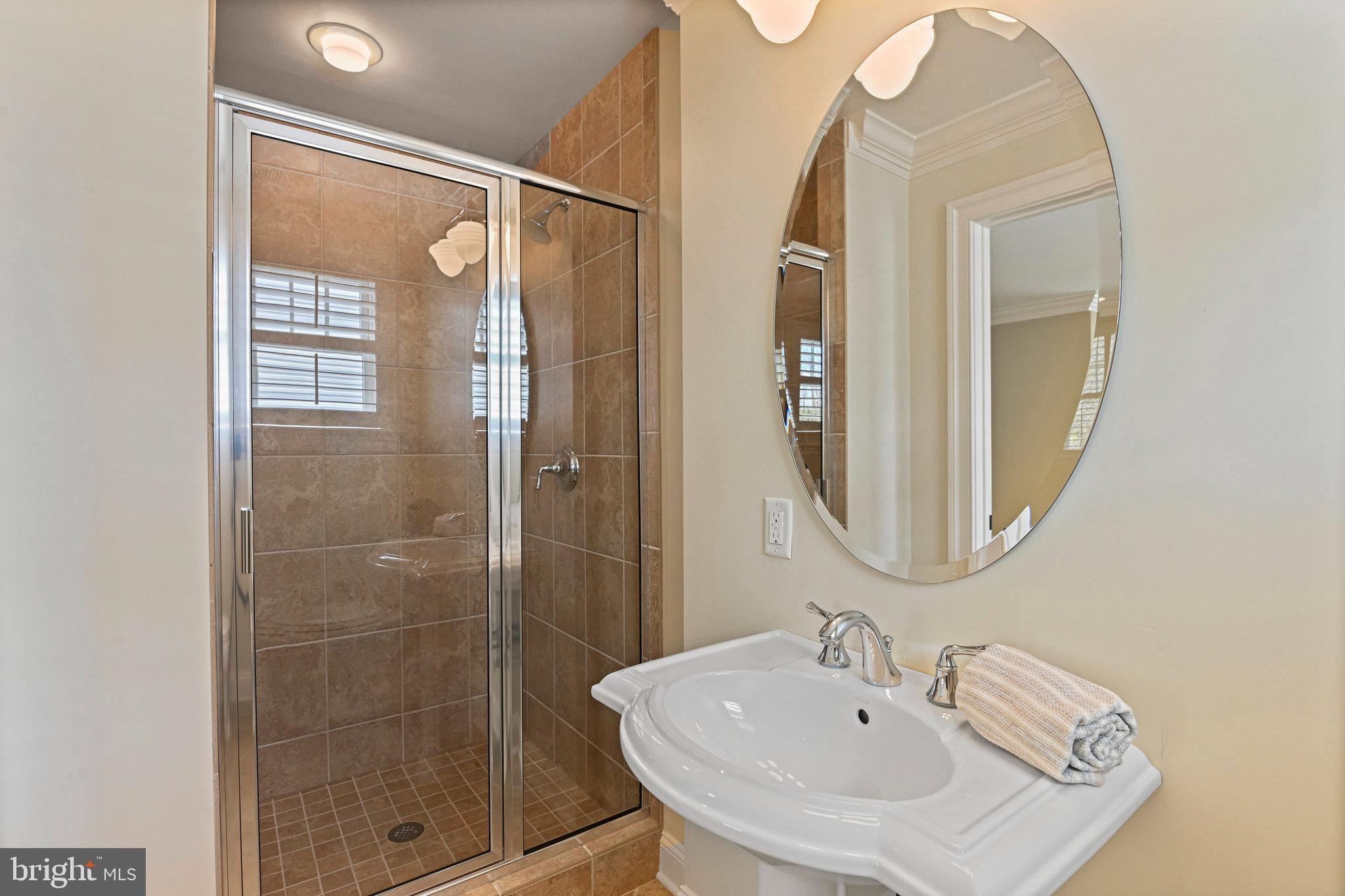 EL NIDO ESTATES - Residential