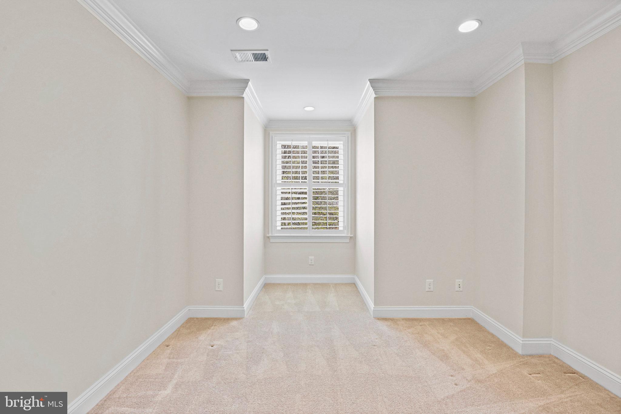 EL NIDO ESTATES - Residential