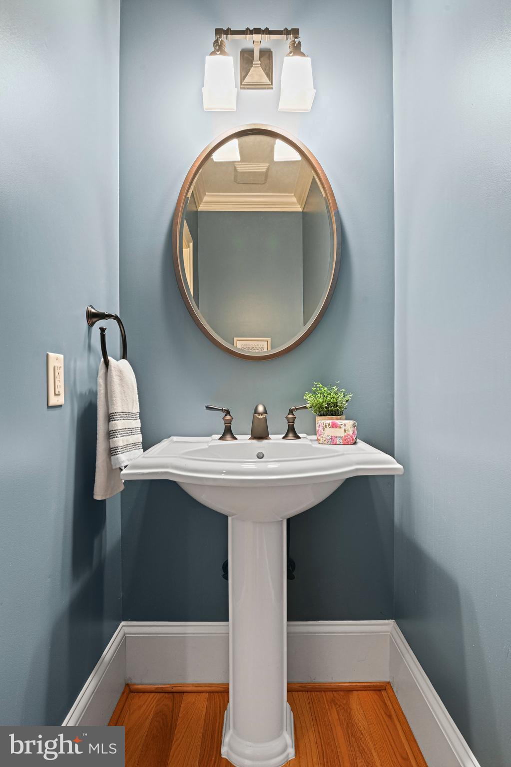 EL NIDO ESTATES - Residential