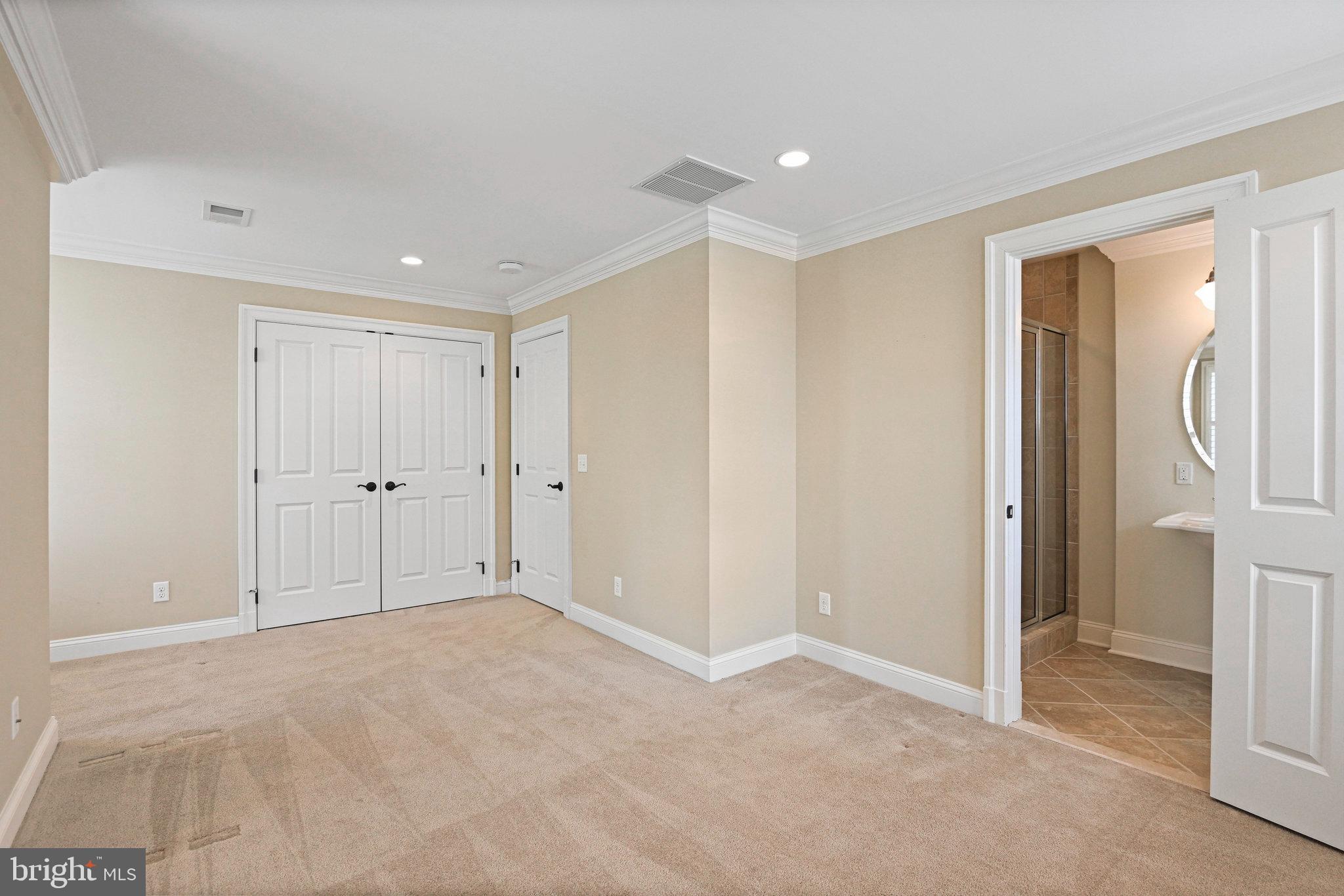 EL NIDO ESTATES - Residential