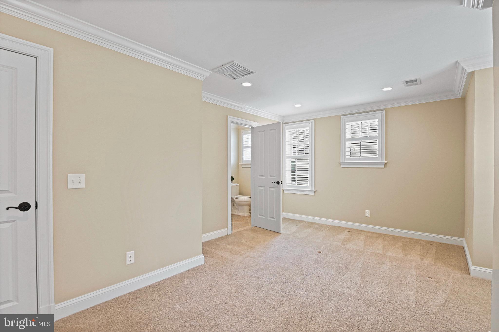 EL NIDO ESTATES - Residential