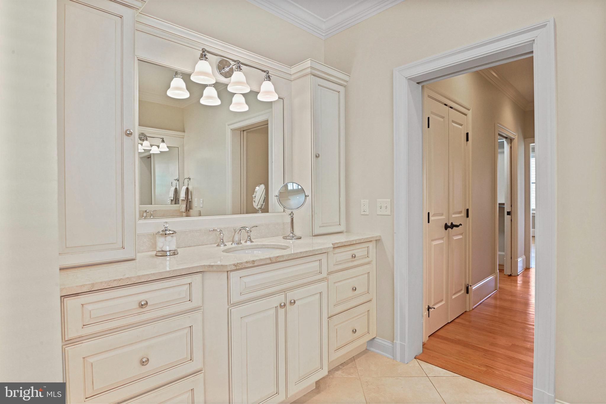 EL NIDO ESTATES - Residential