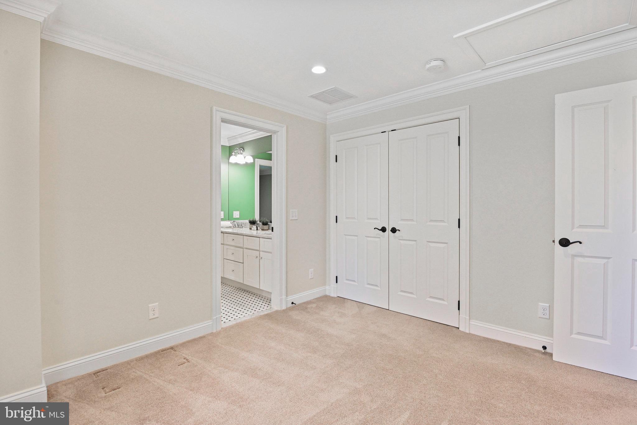 EL NIDO ESTATES - Residential