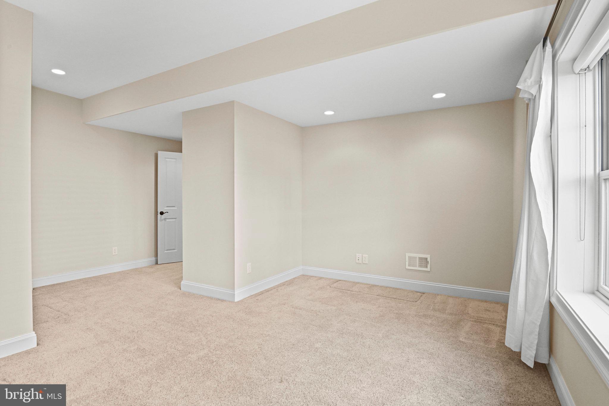 EL NIDO ESTATES - Residential