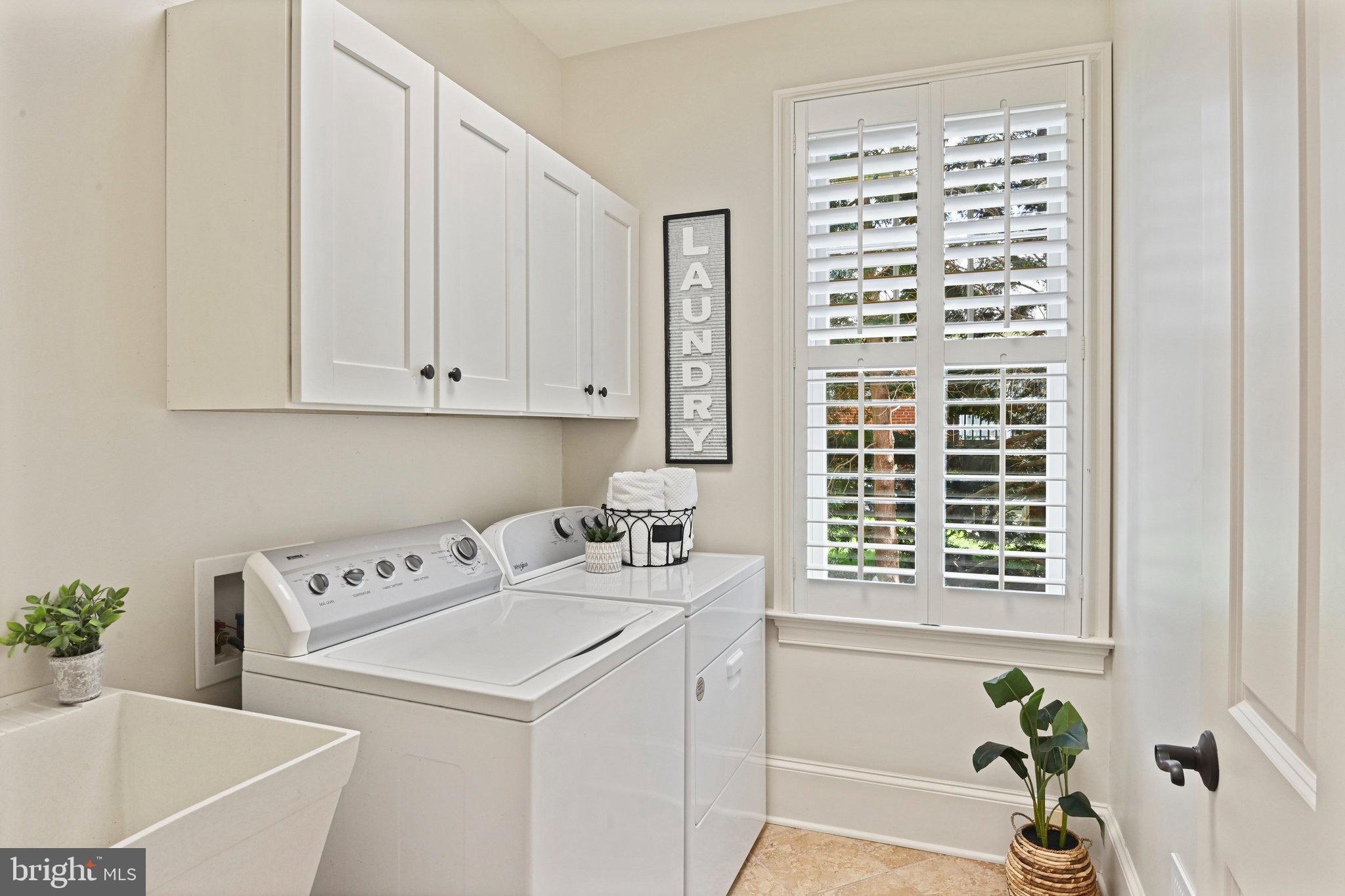 EL NIDO ESTATES - Residential