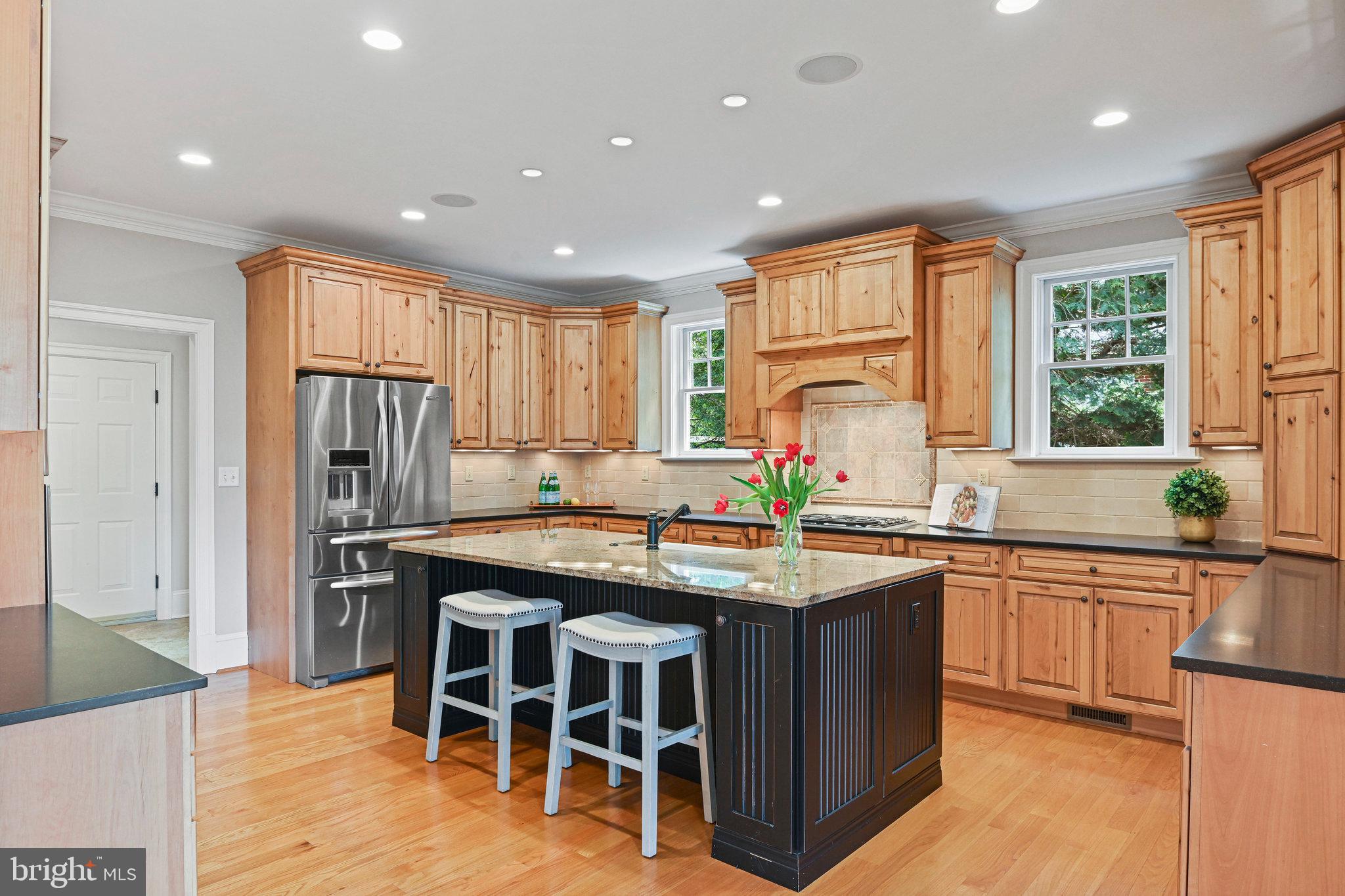 EL NIDO ESTATES - Residential