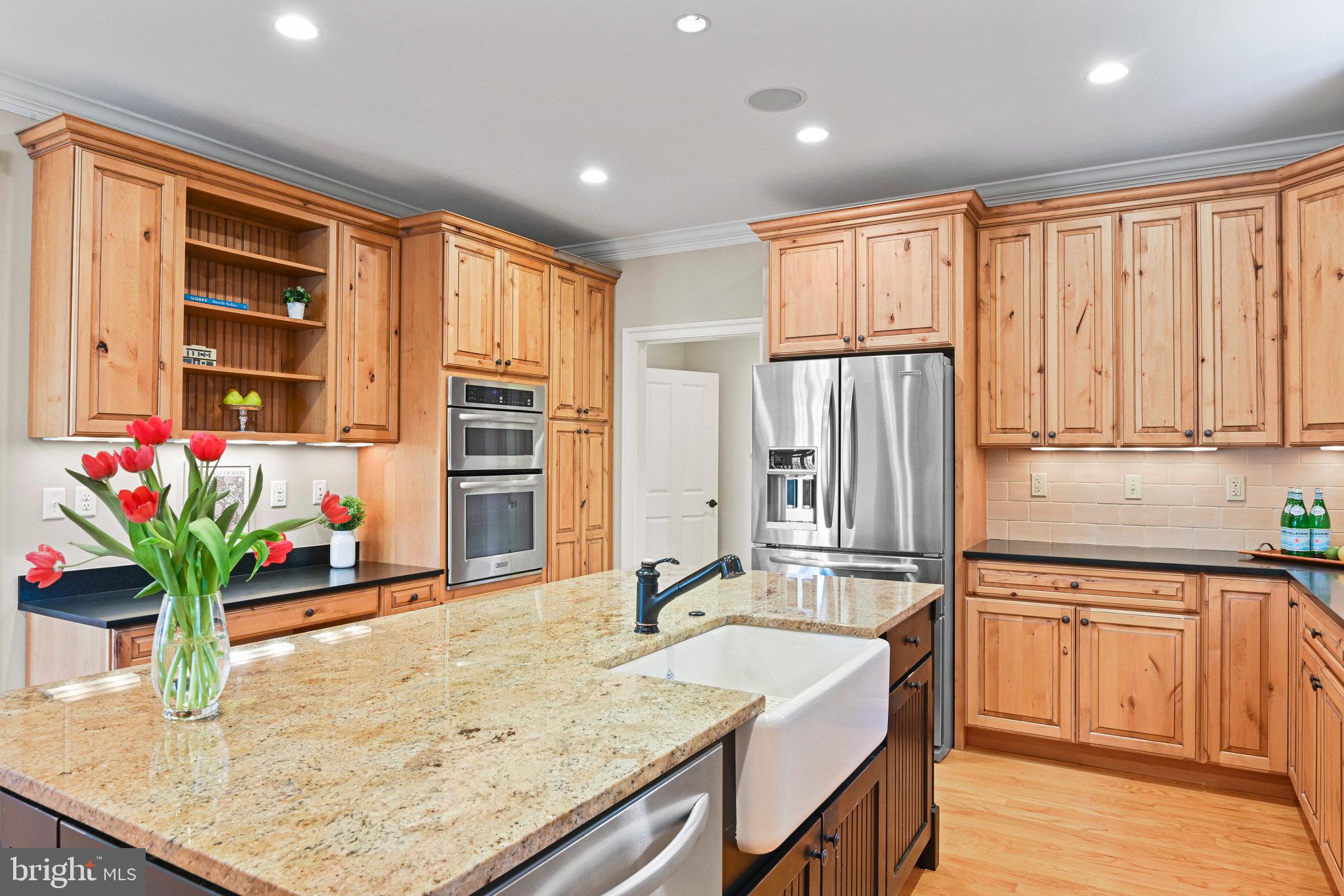 EL NIDO ESTATES - Residential