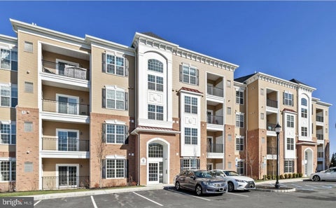 Condo For Rent - 944 Halifax Place<br/> HAMILTON, NJ 08619
