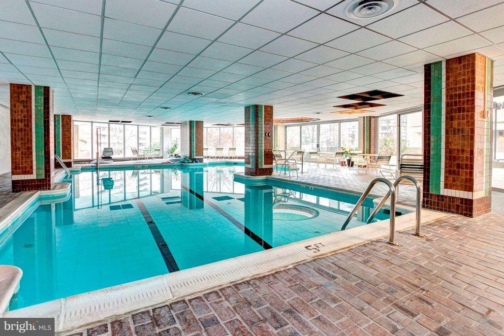 THE ELIZABETH - Residential Lease