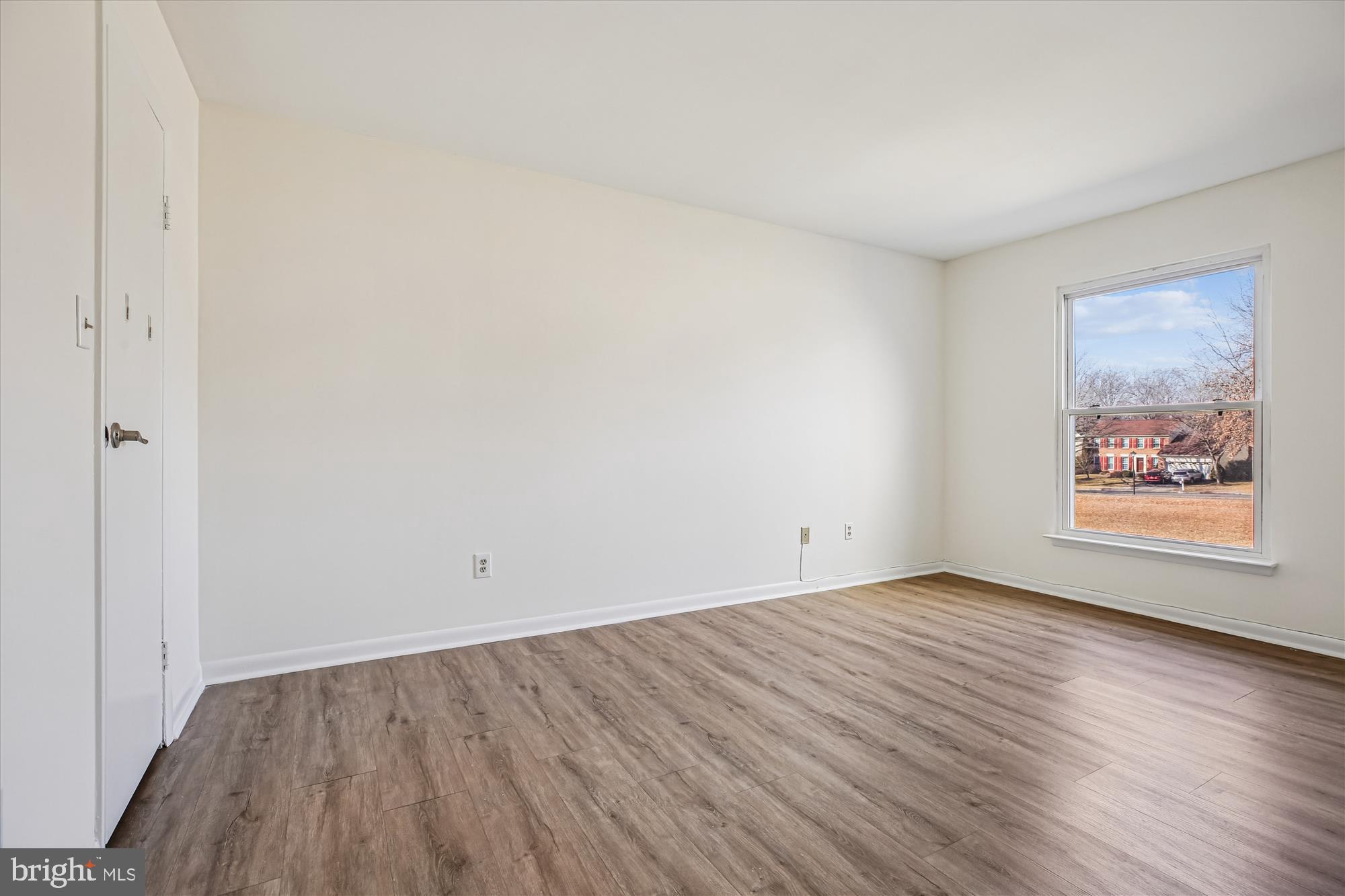 HOMELAND VILLAGE - Residential