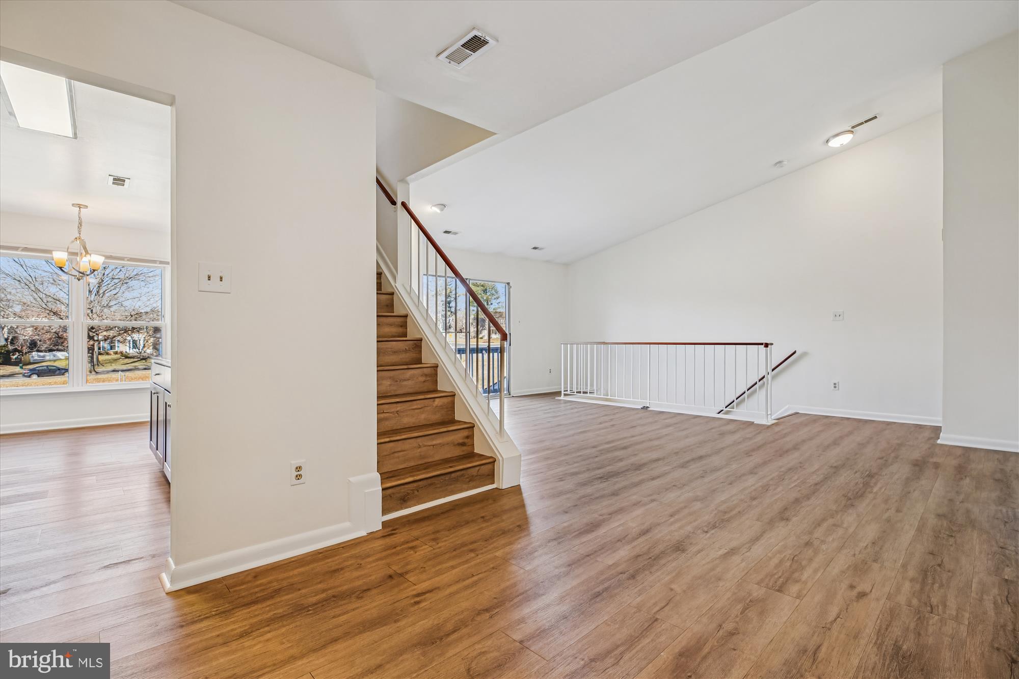 HOMELAND VILLAGE - Residential