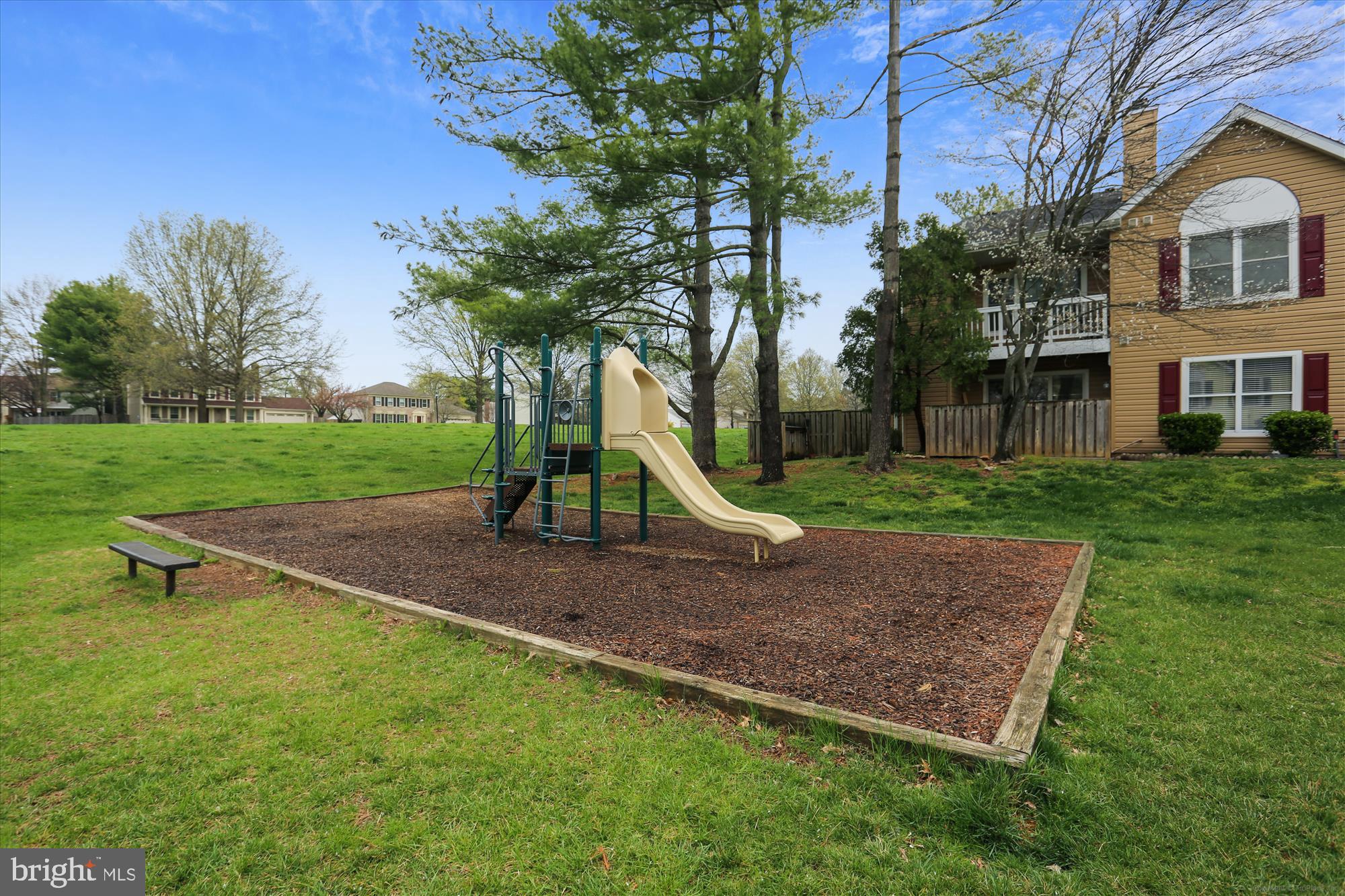 HOMELAND VILLAGE - Residential