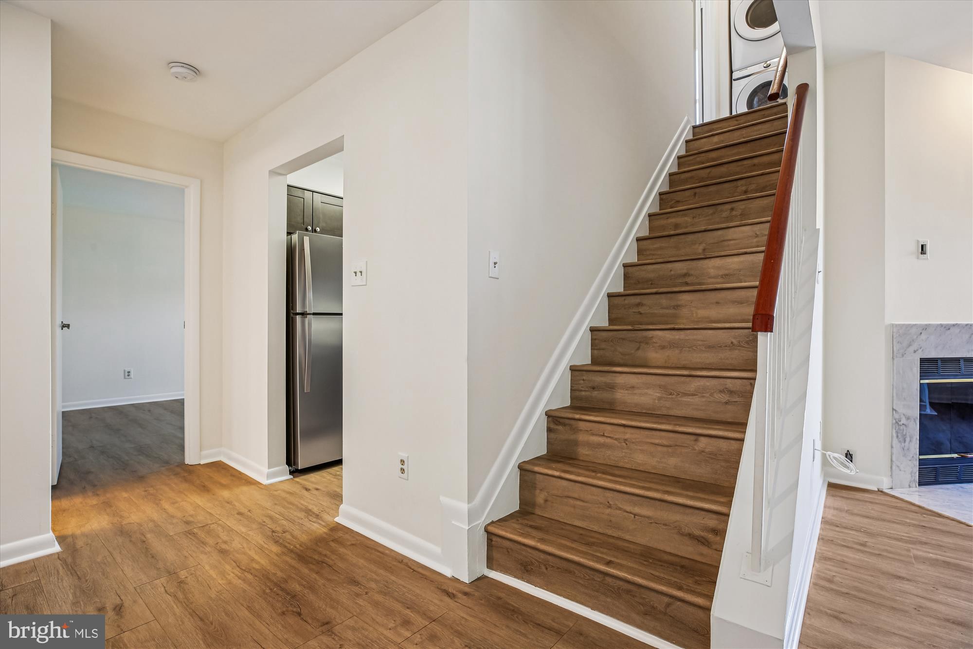 HOMELAND VILLAGE - Residential