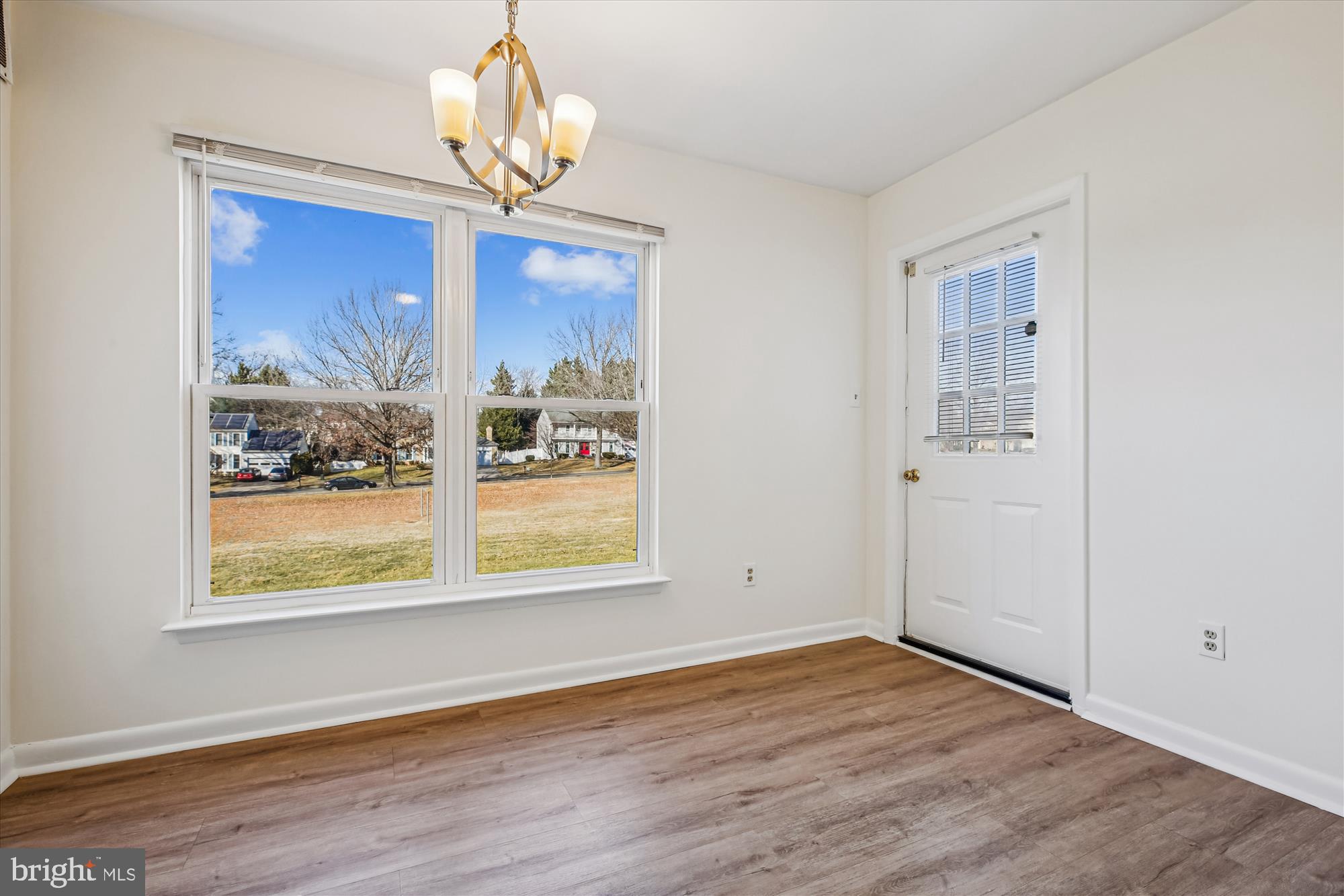 HOMELAND VILLAGE - Residential