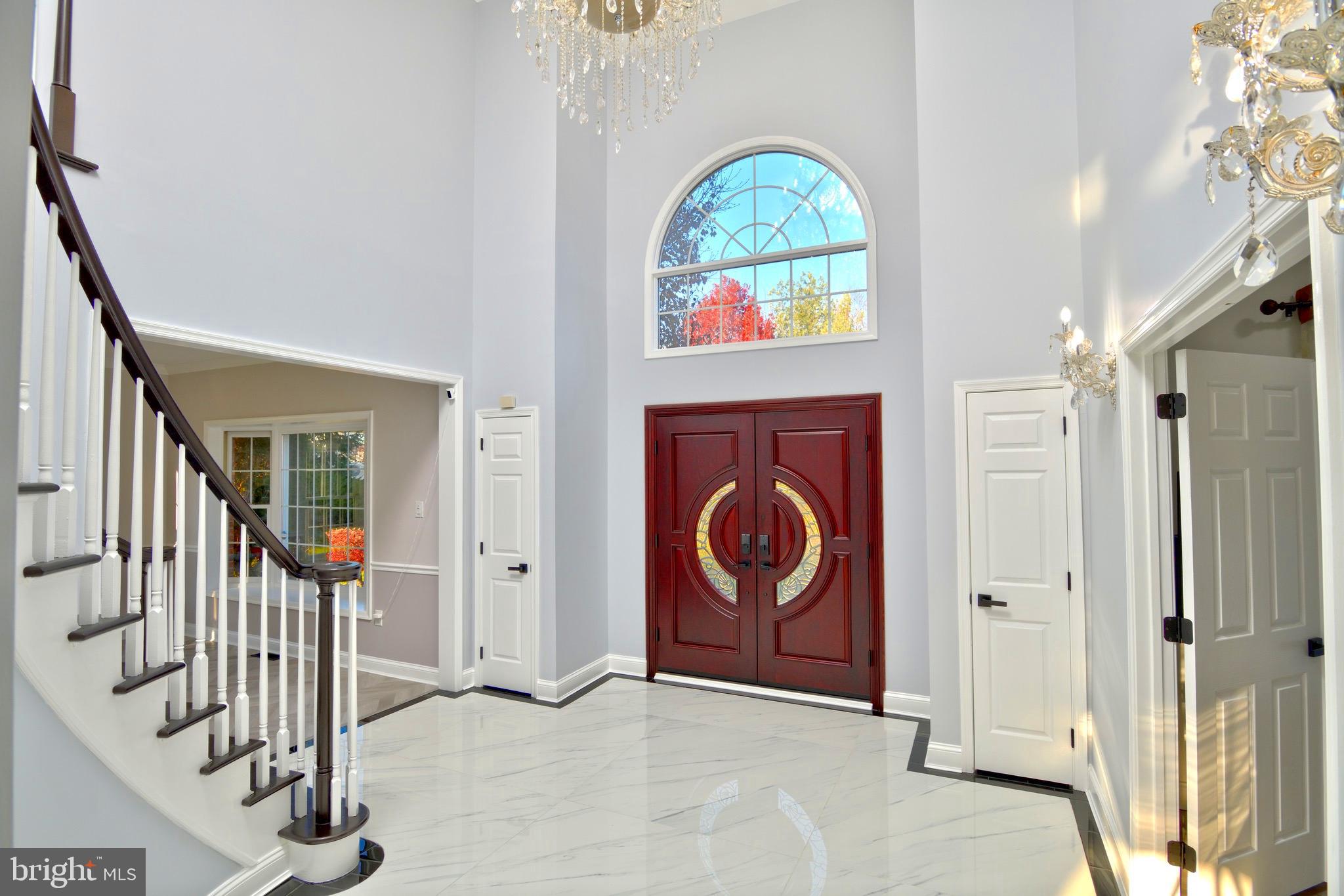 HEATHER LEA - Residential