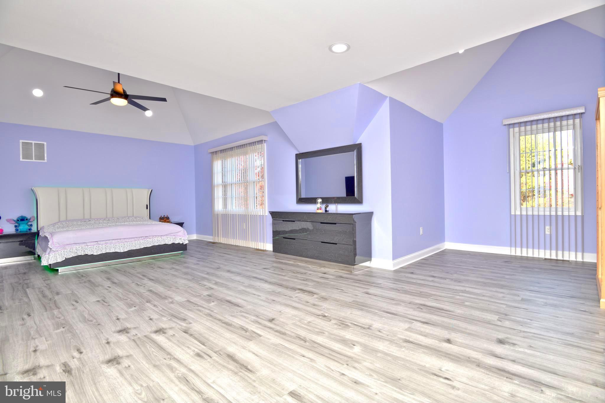 HEATHER LEA - Residential