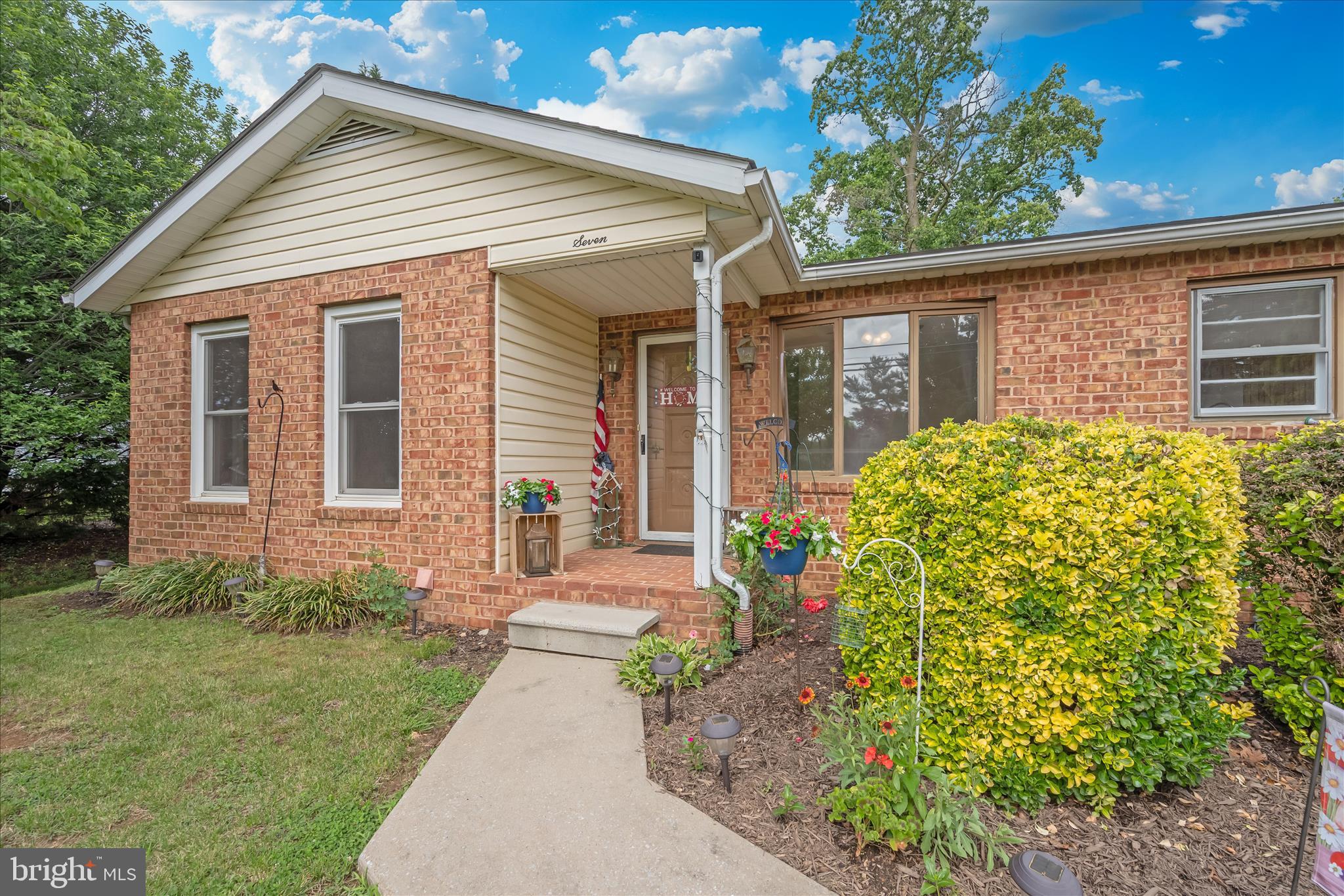 GRAYSTONE HILLS - Residential