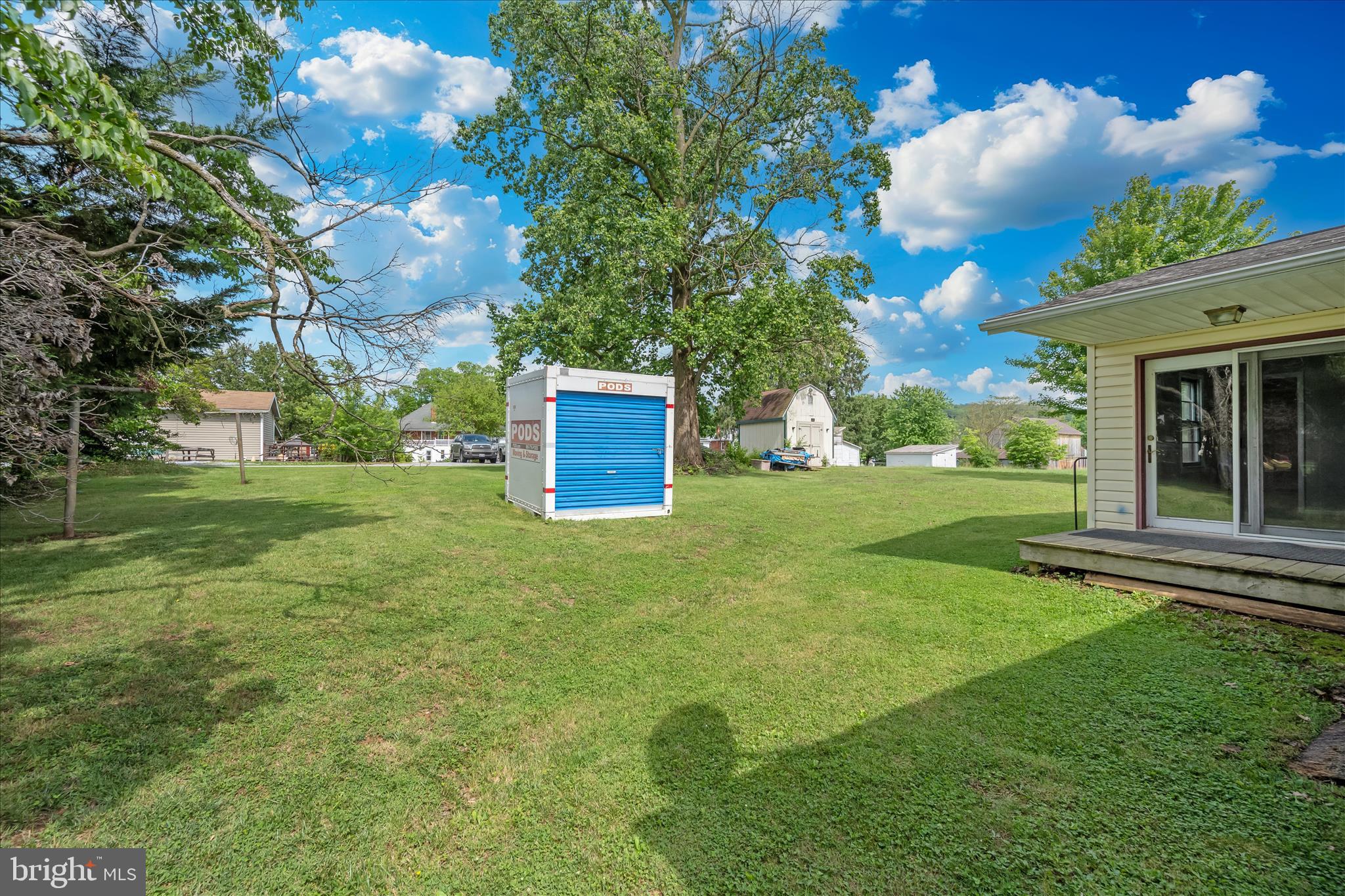GRAYSTONE HILLS - Residential