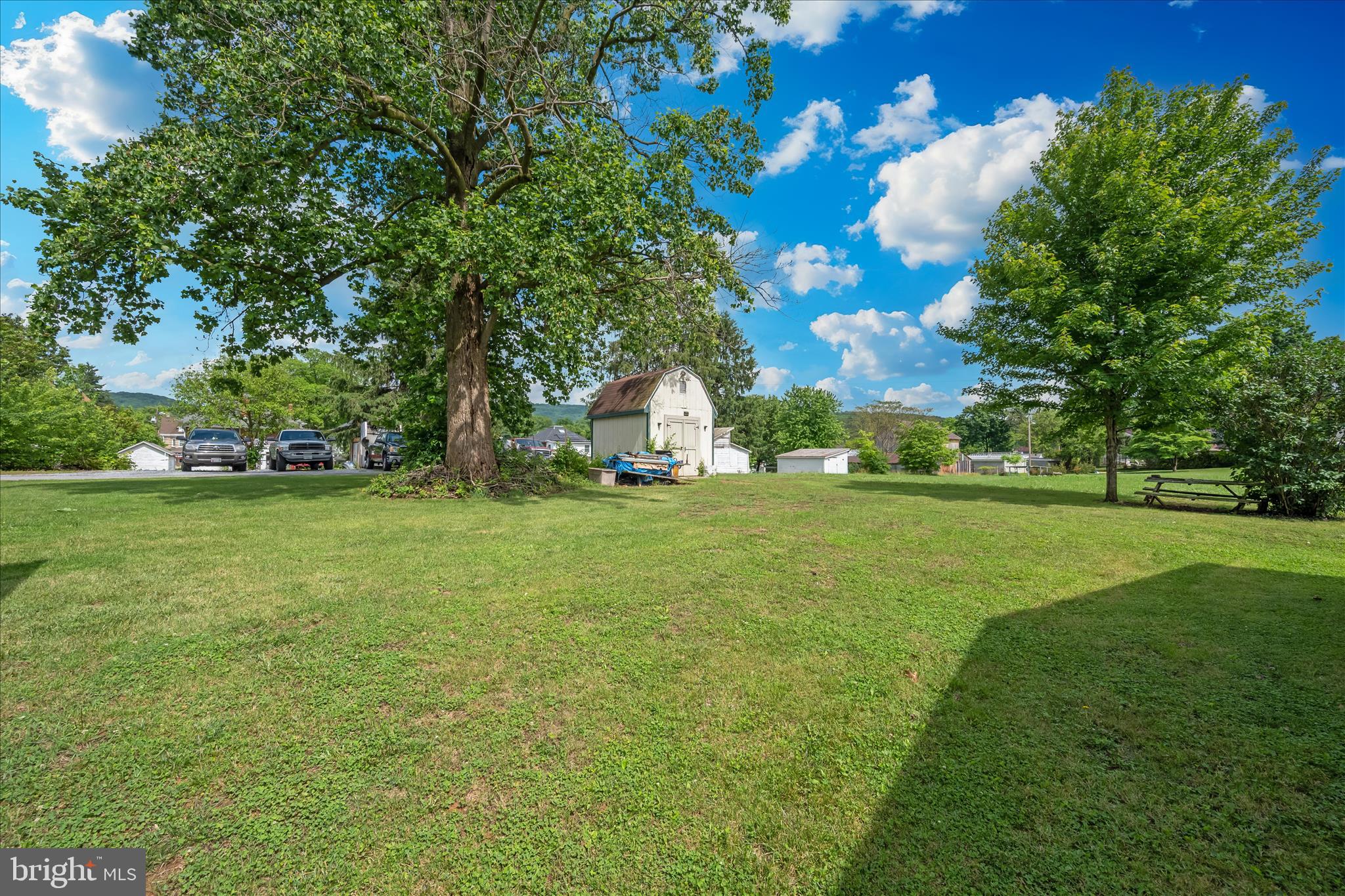 GRAYSTONE HILLS - Residential