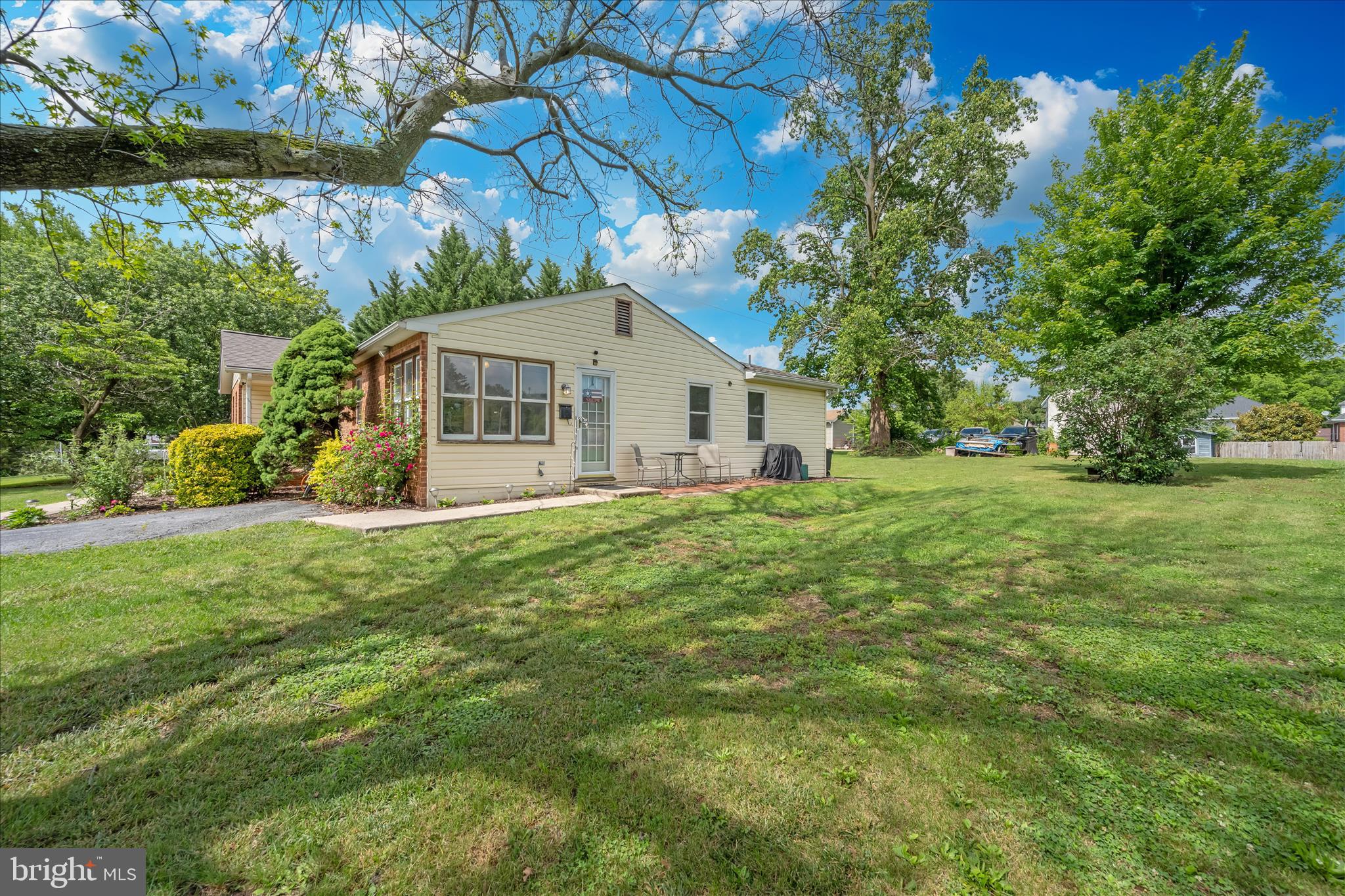 GRAYSTONE HILLS - Residential