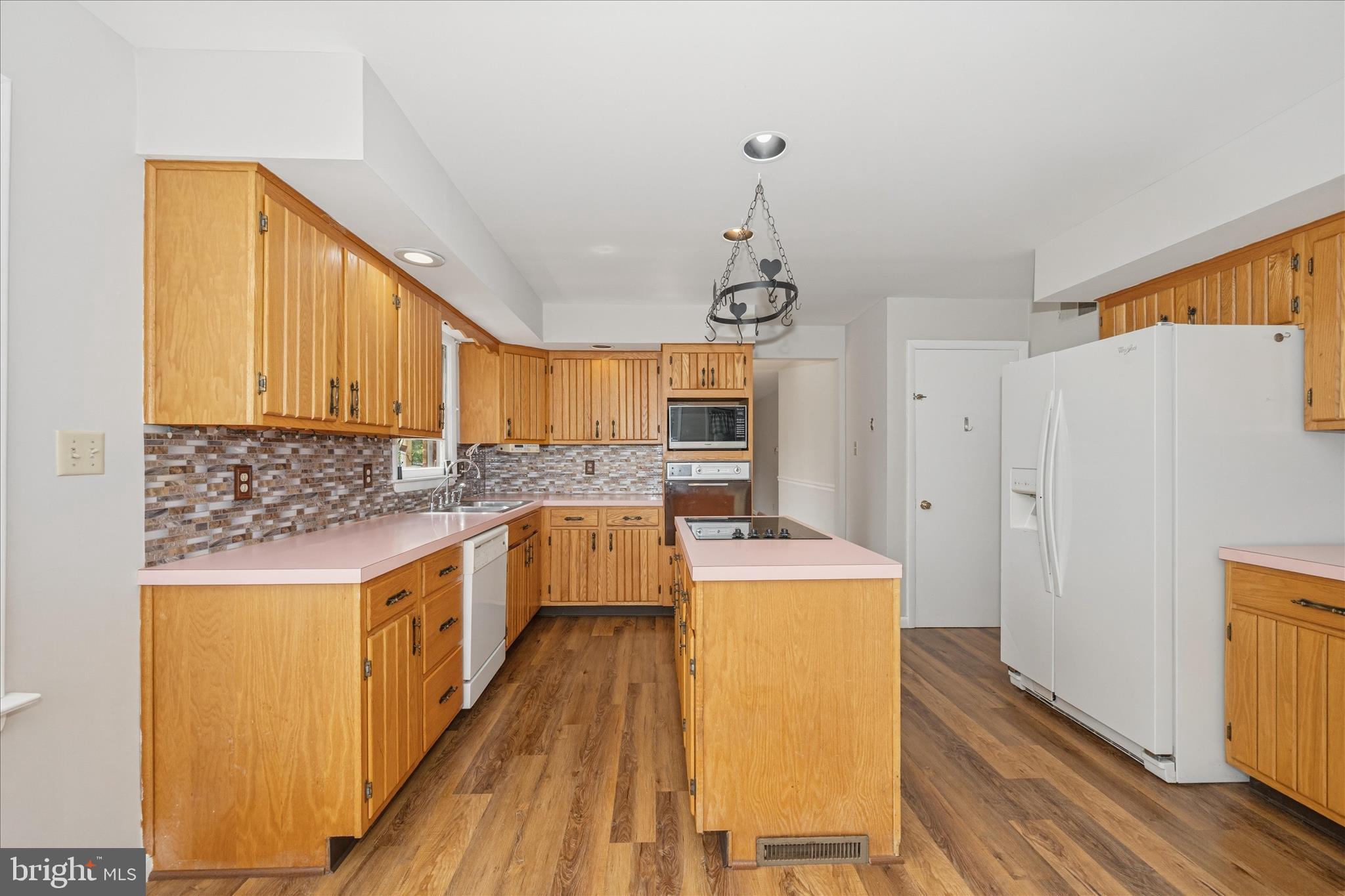 GRAYSTONE HILLS - Residential