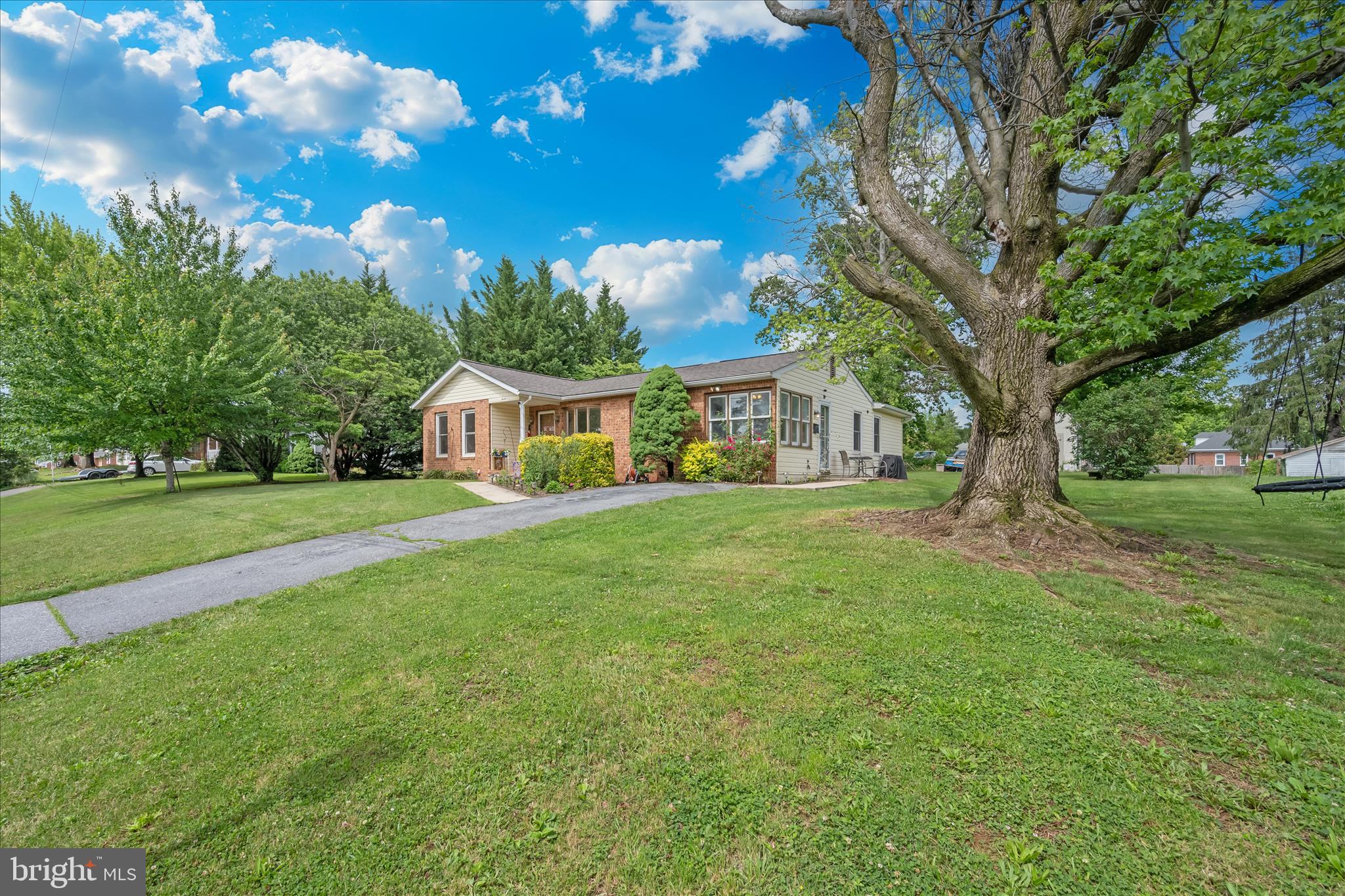 GRAYSTONE HILLS - Residential