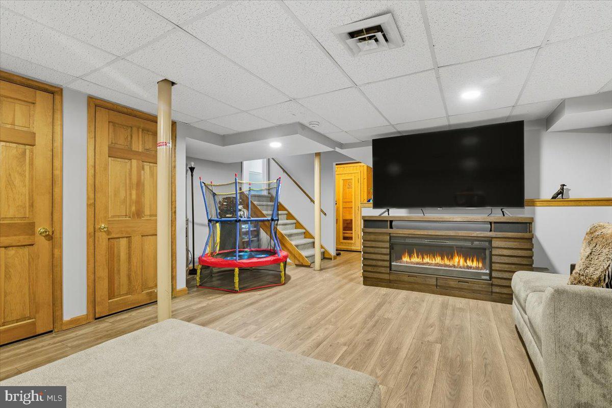 SYCAMORE HILLS - Residential