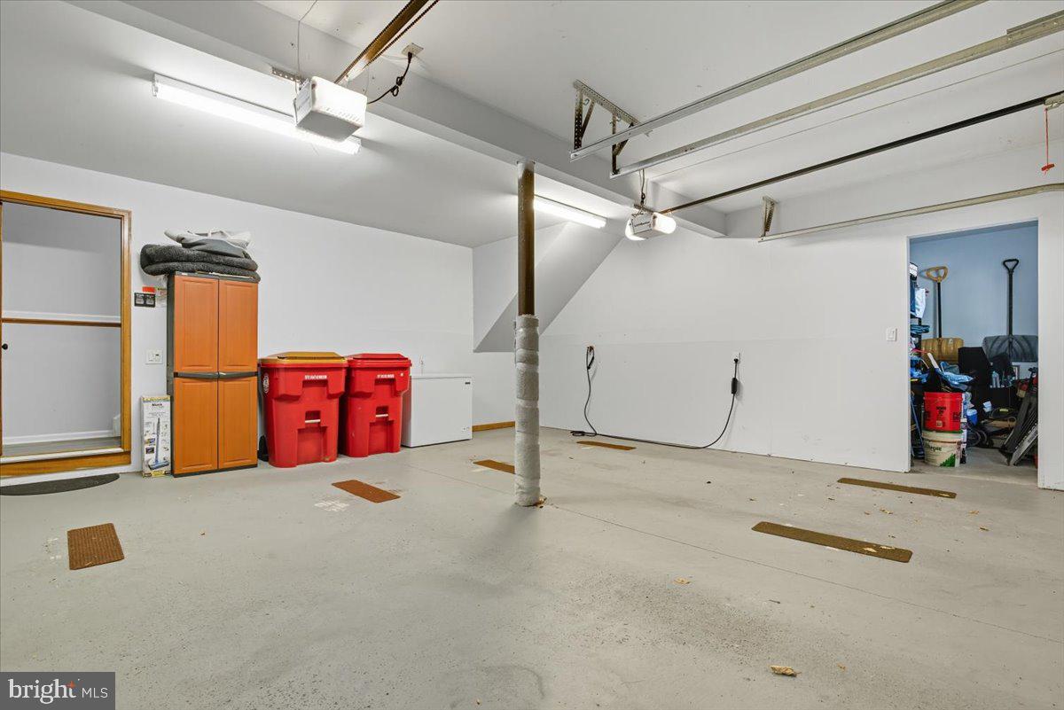 SYCAMORE HILLS - Residential