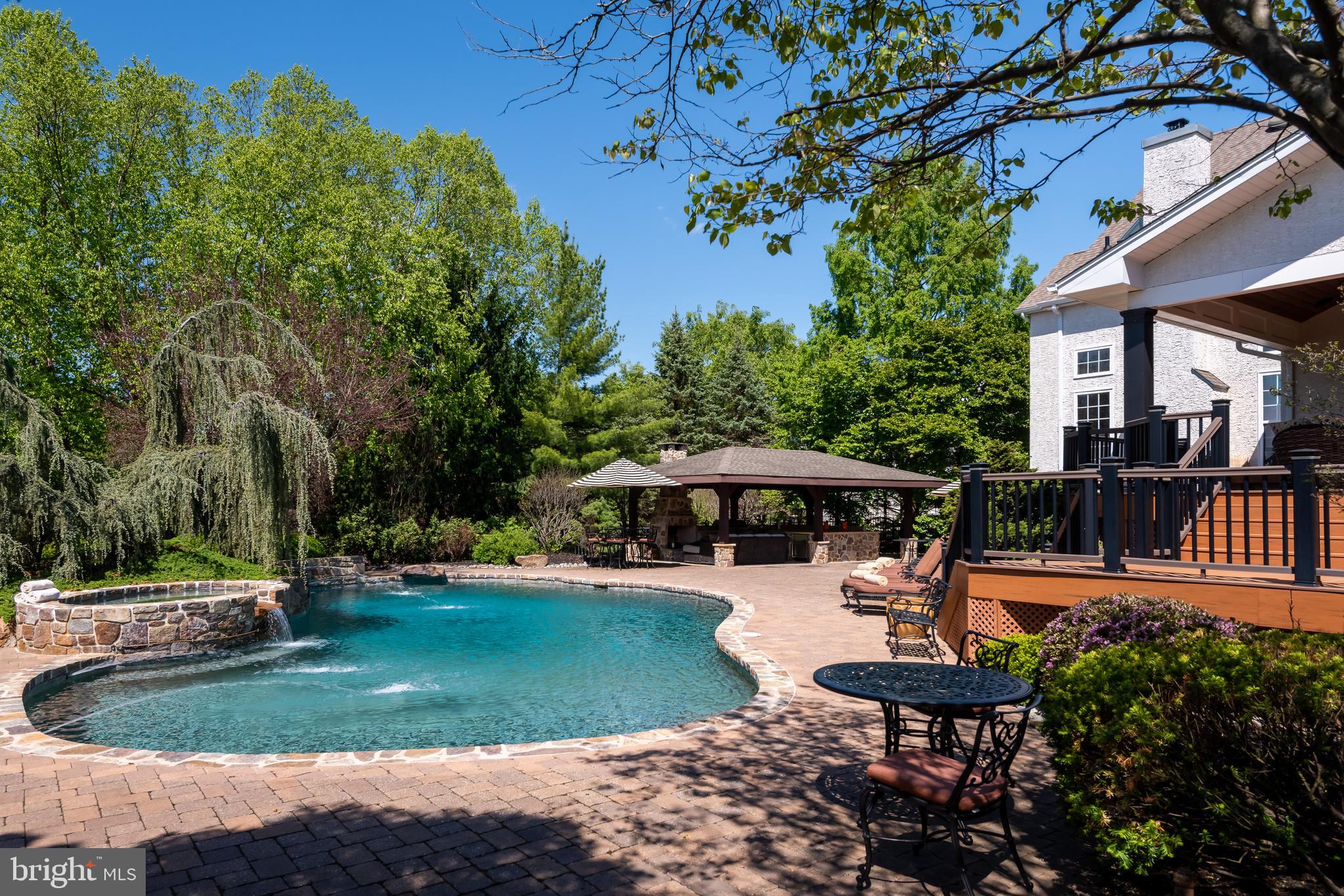 KIMBERTON HUNT - Residential