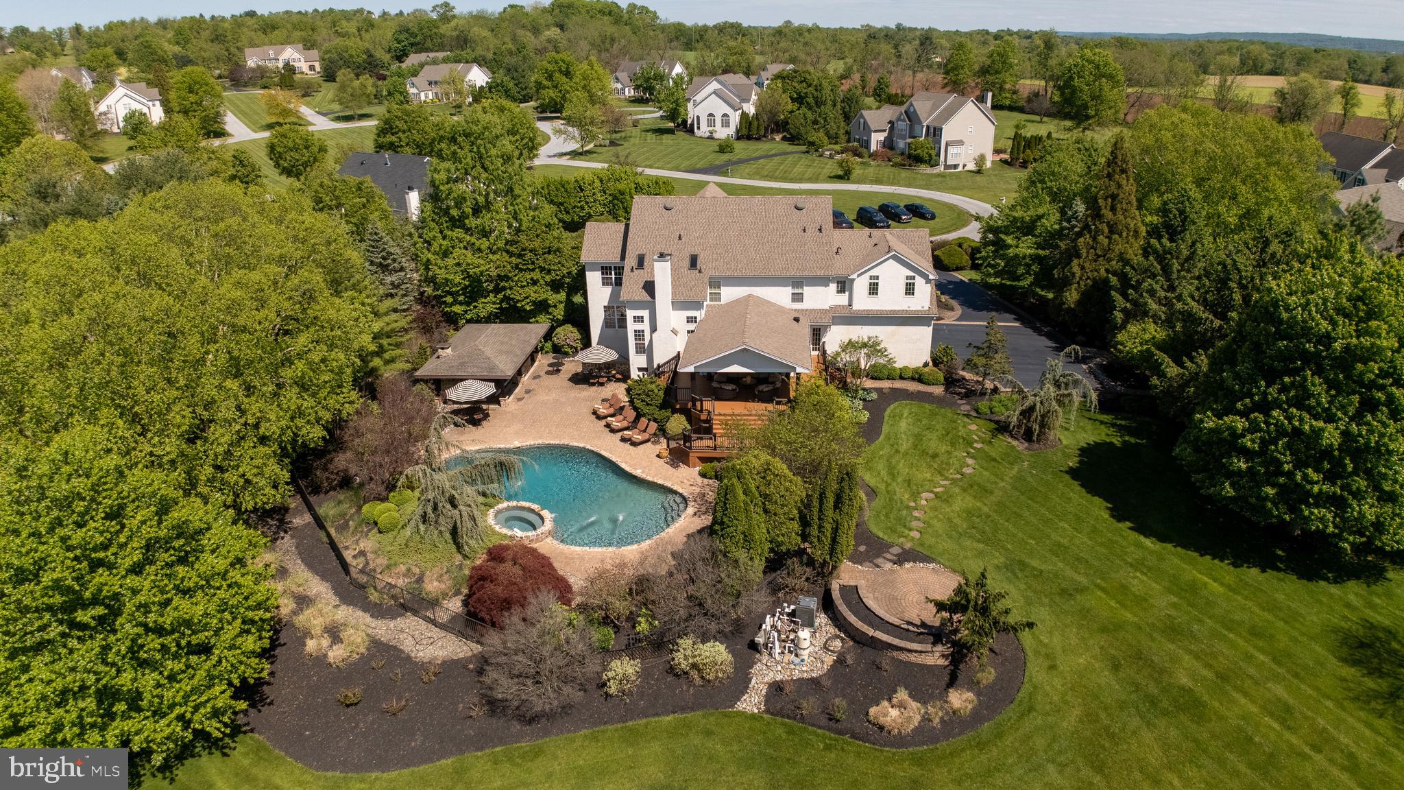 KIMBERTON HUNT - Residential