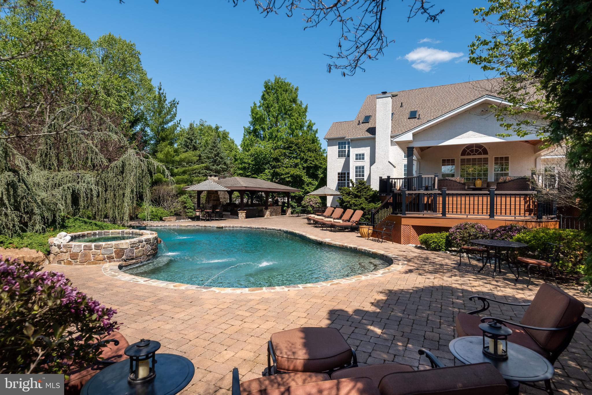 KIMBERTON HUNT - Residential