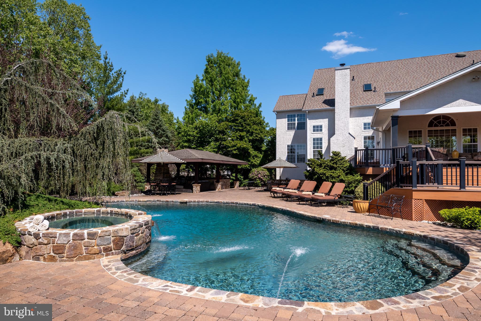 KIMBERTON HUNT - Residential