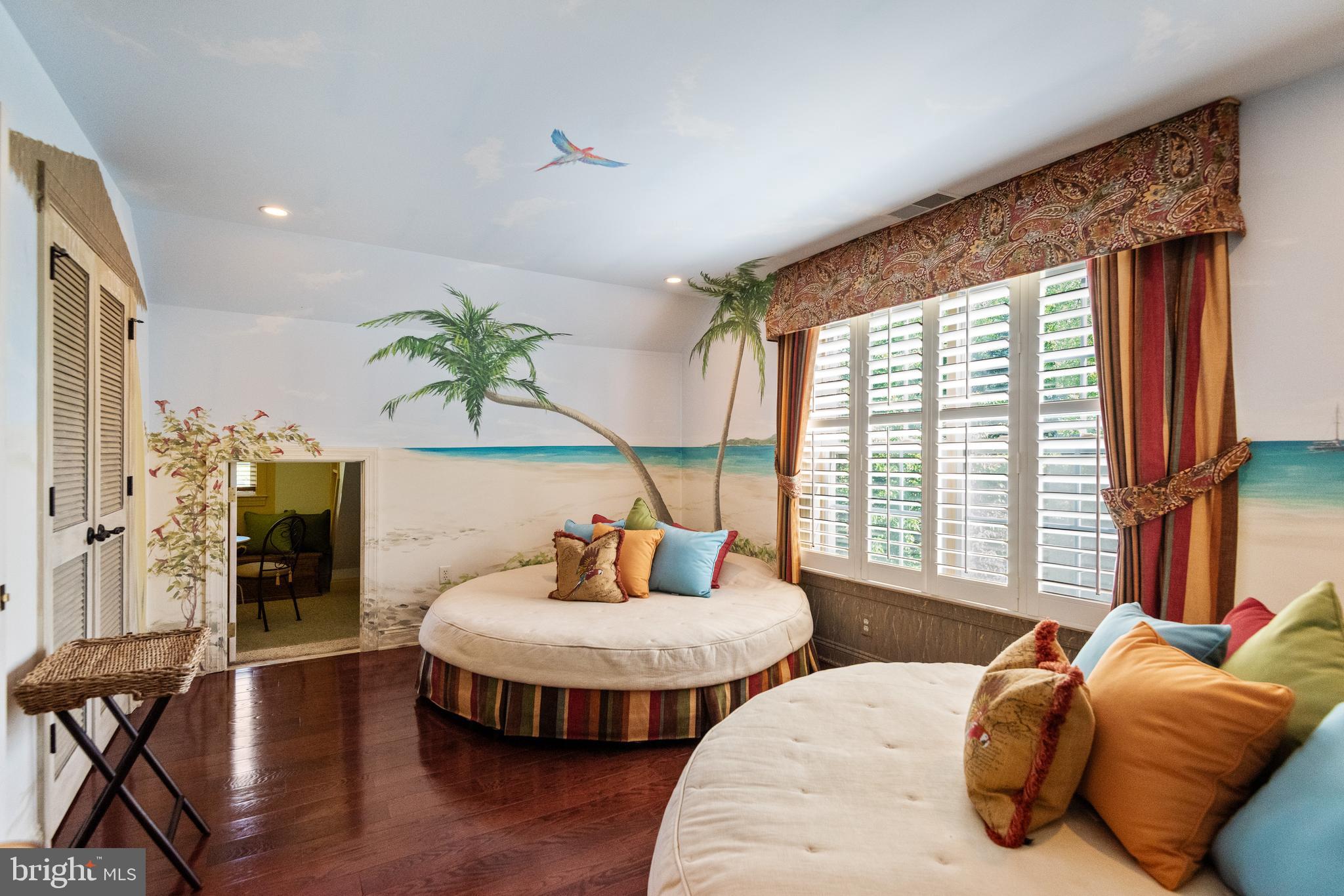 KIMBERTON HUNT - Residential