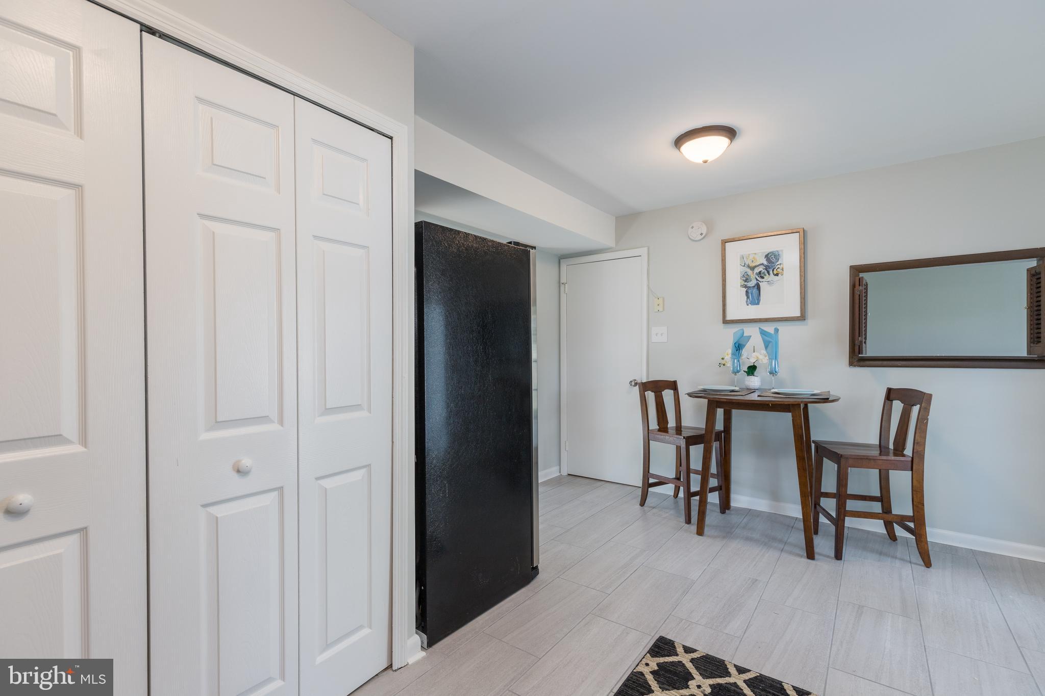 THE PROVINCES - Residential