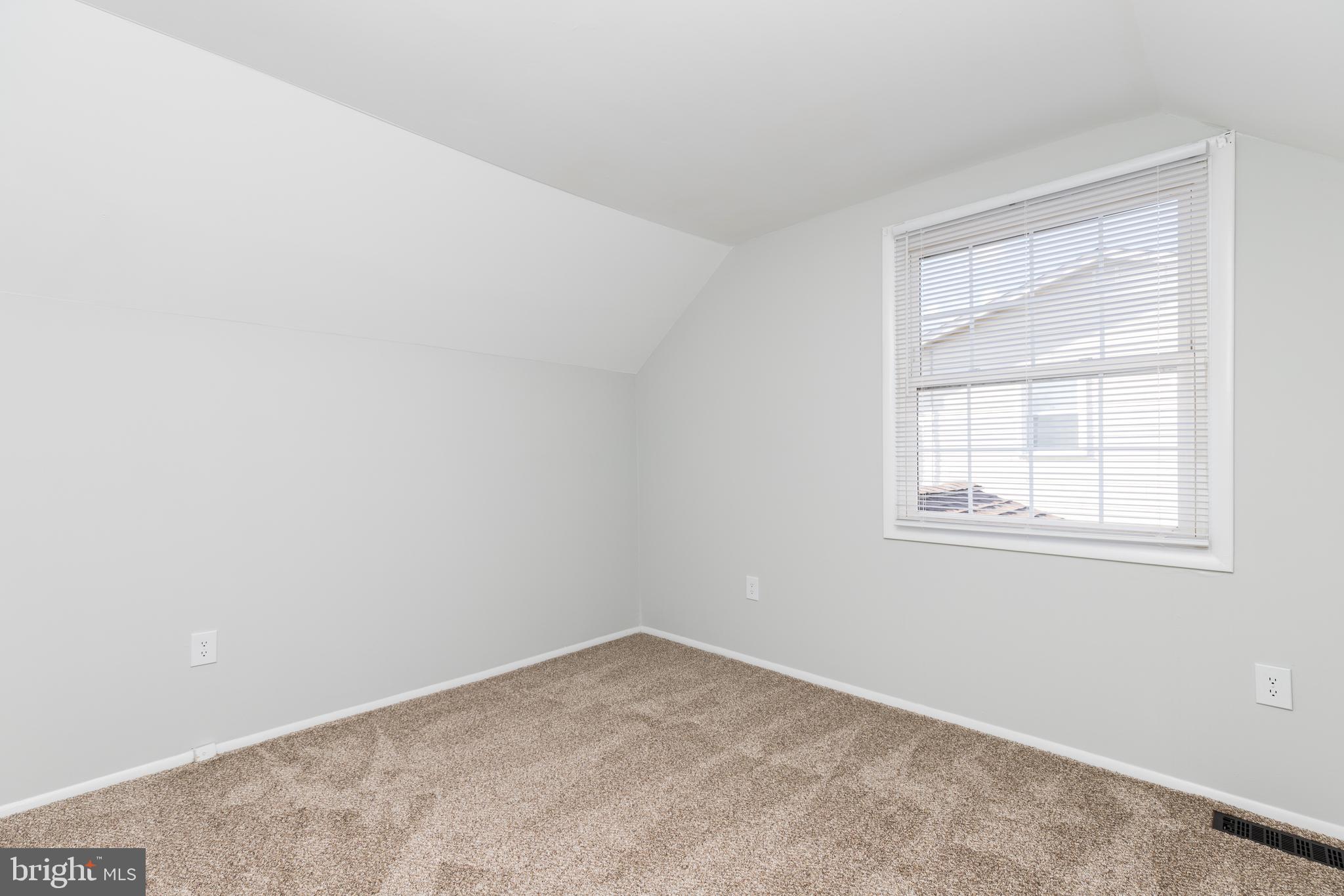 THE PROVINCES - Residential