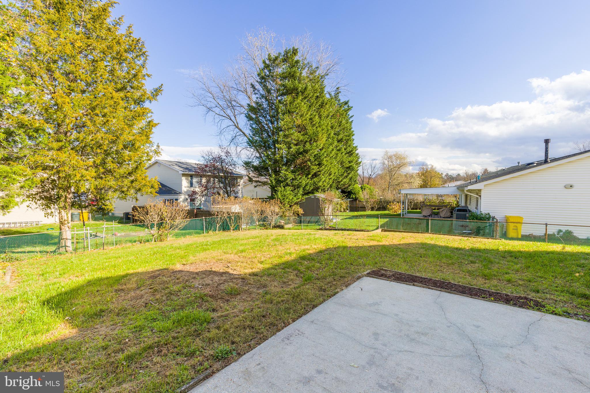 THE PROVINCES - Residential