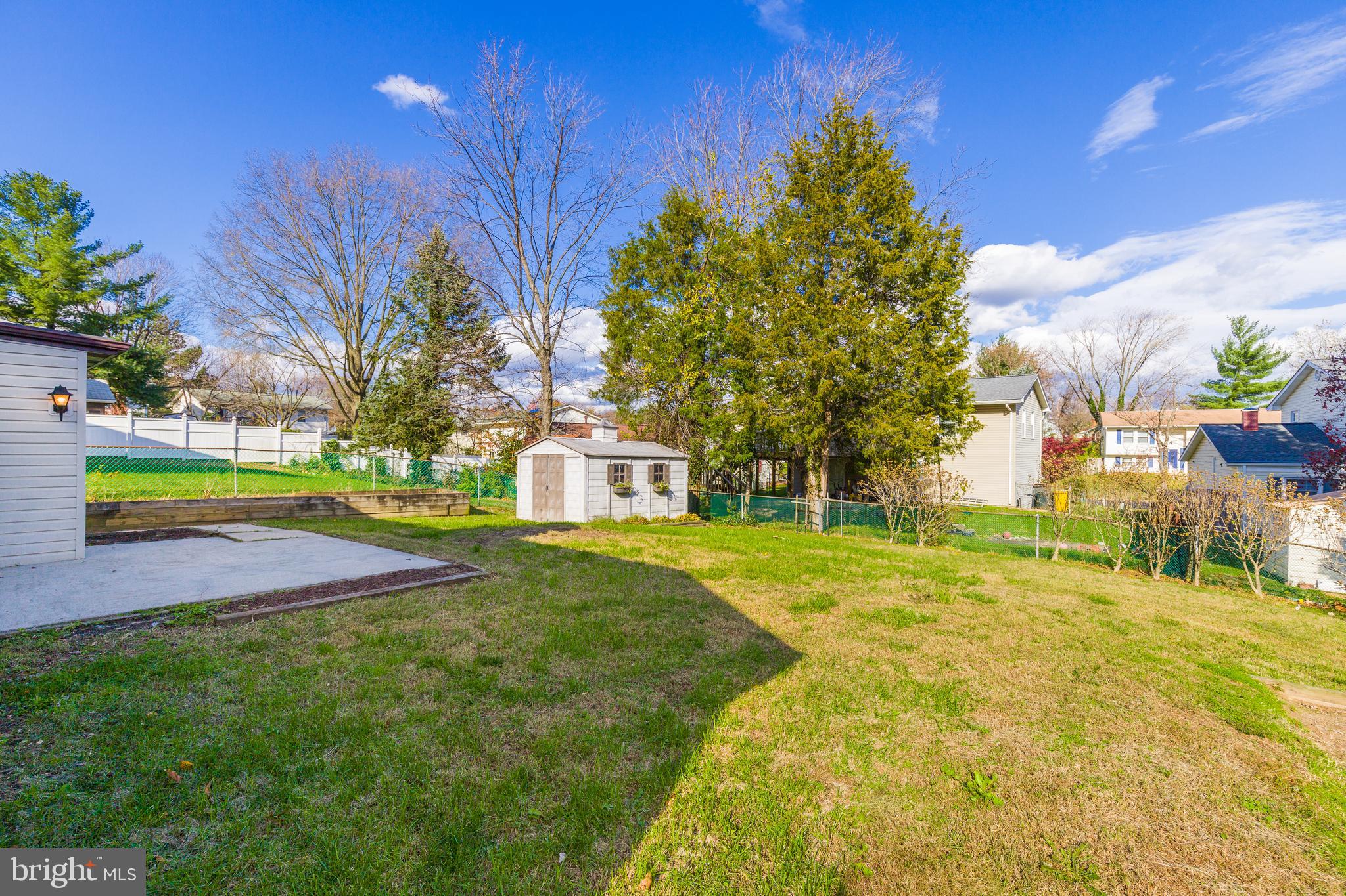 THE PROVINCES - Residential