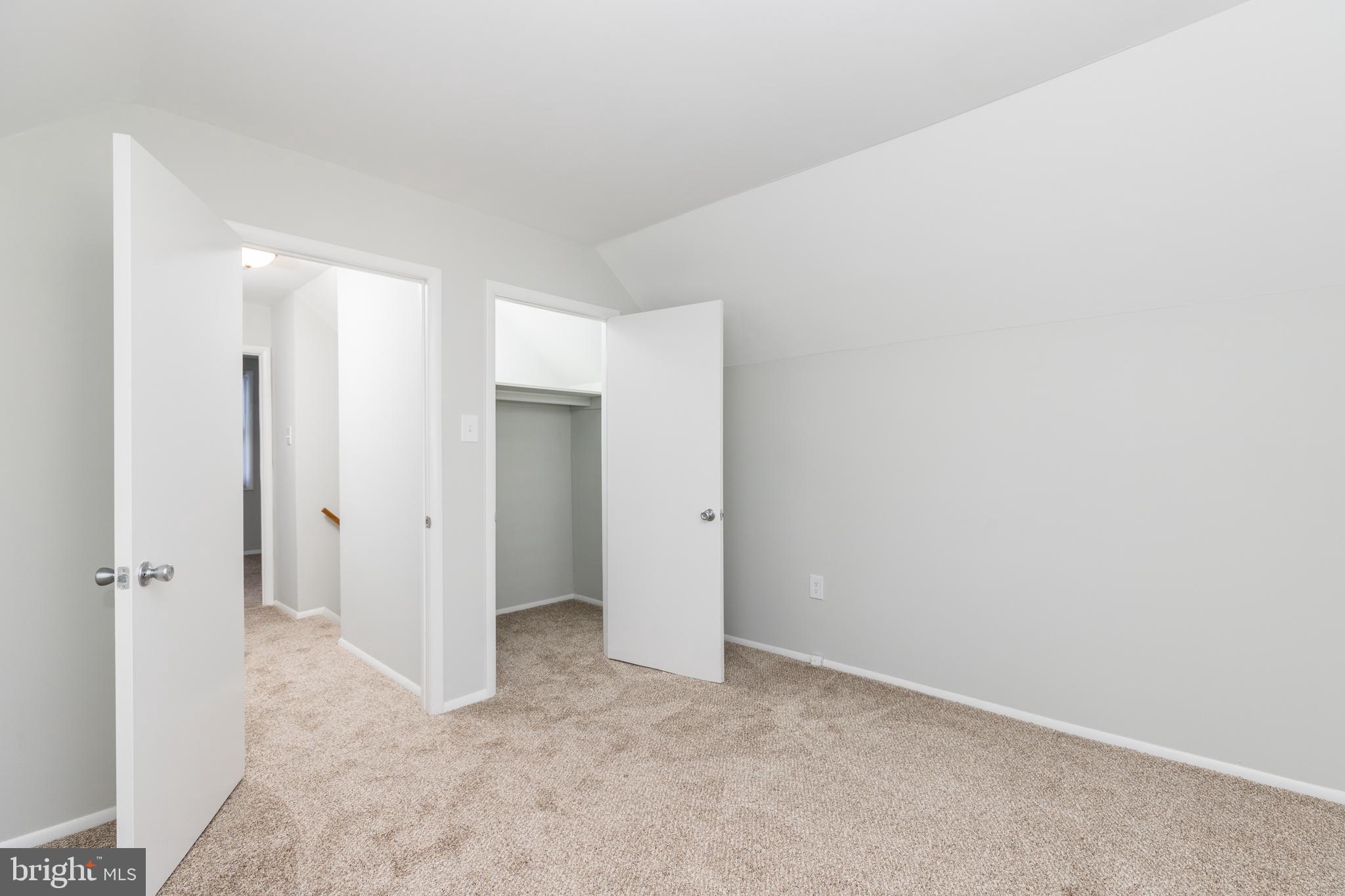 THE PROVINCES - Residential